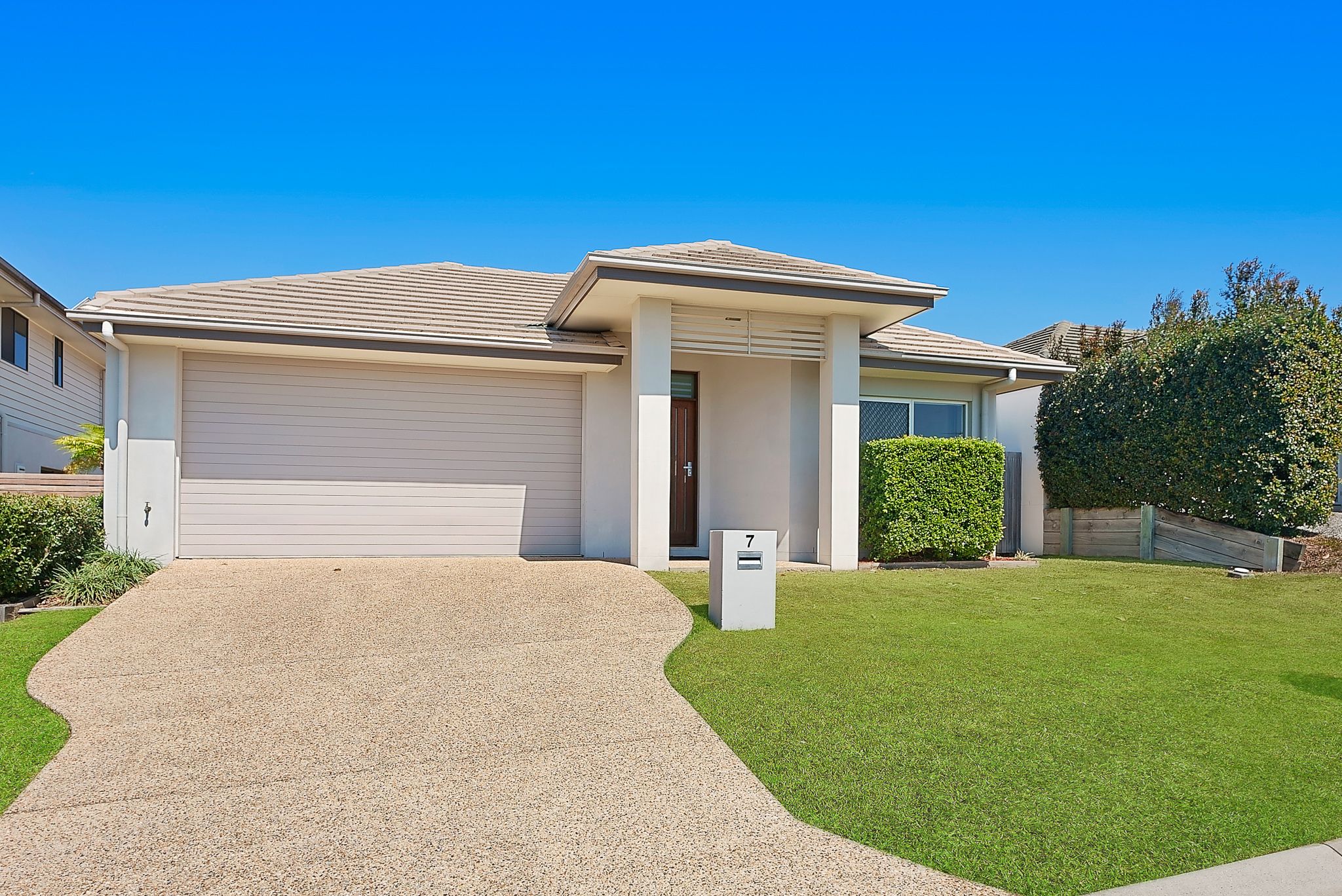 7 Lomond Street, North Lakes, QLD 4509