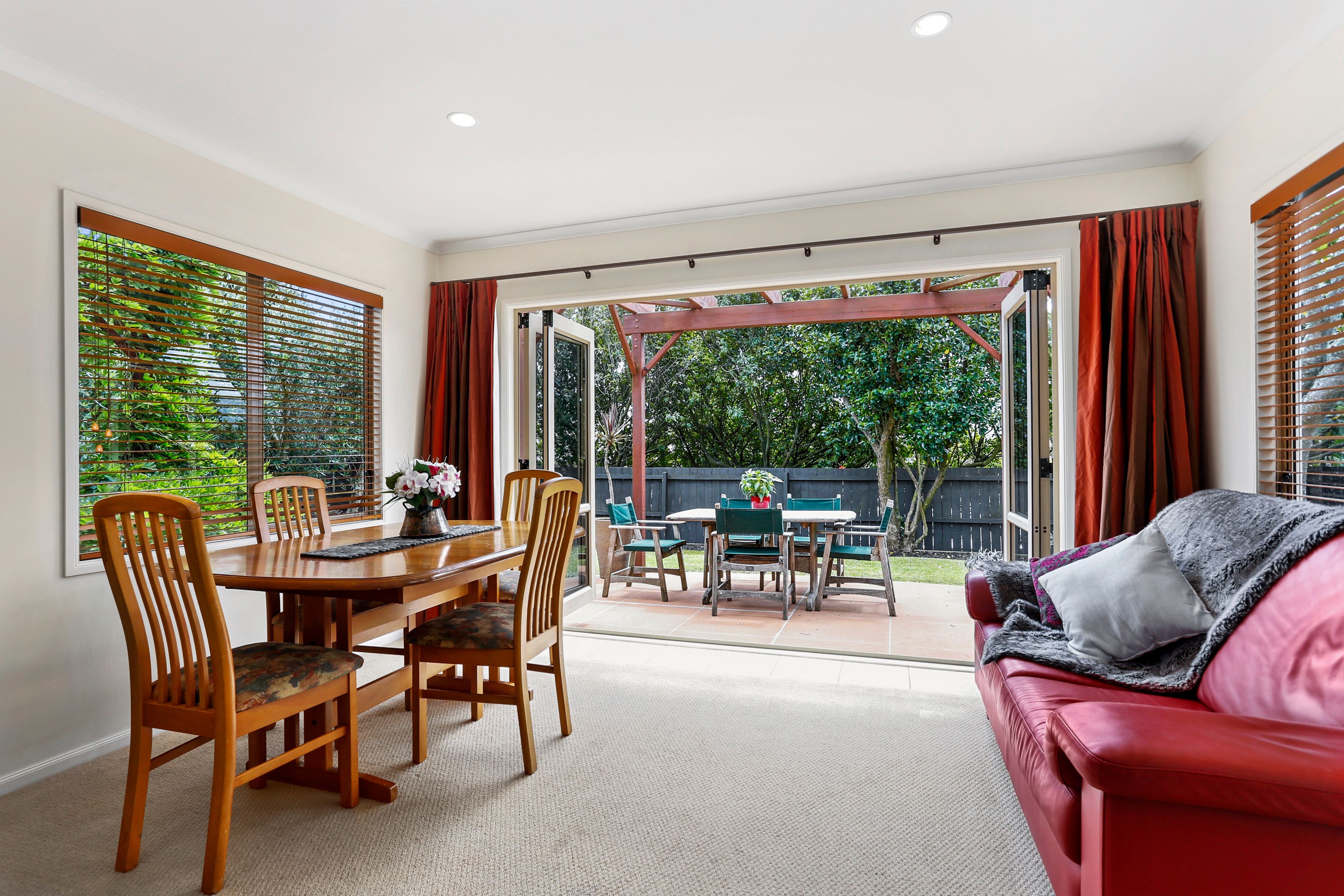 11 Aclare Place, Botany, Auckland