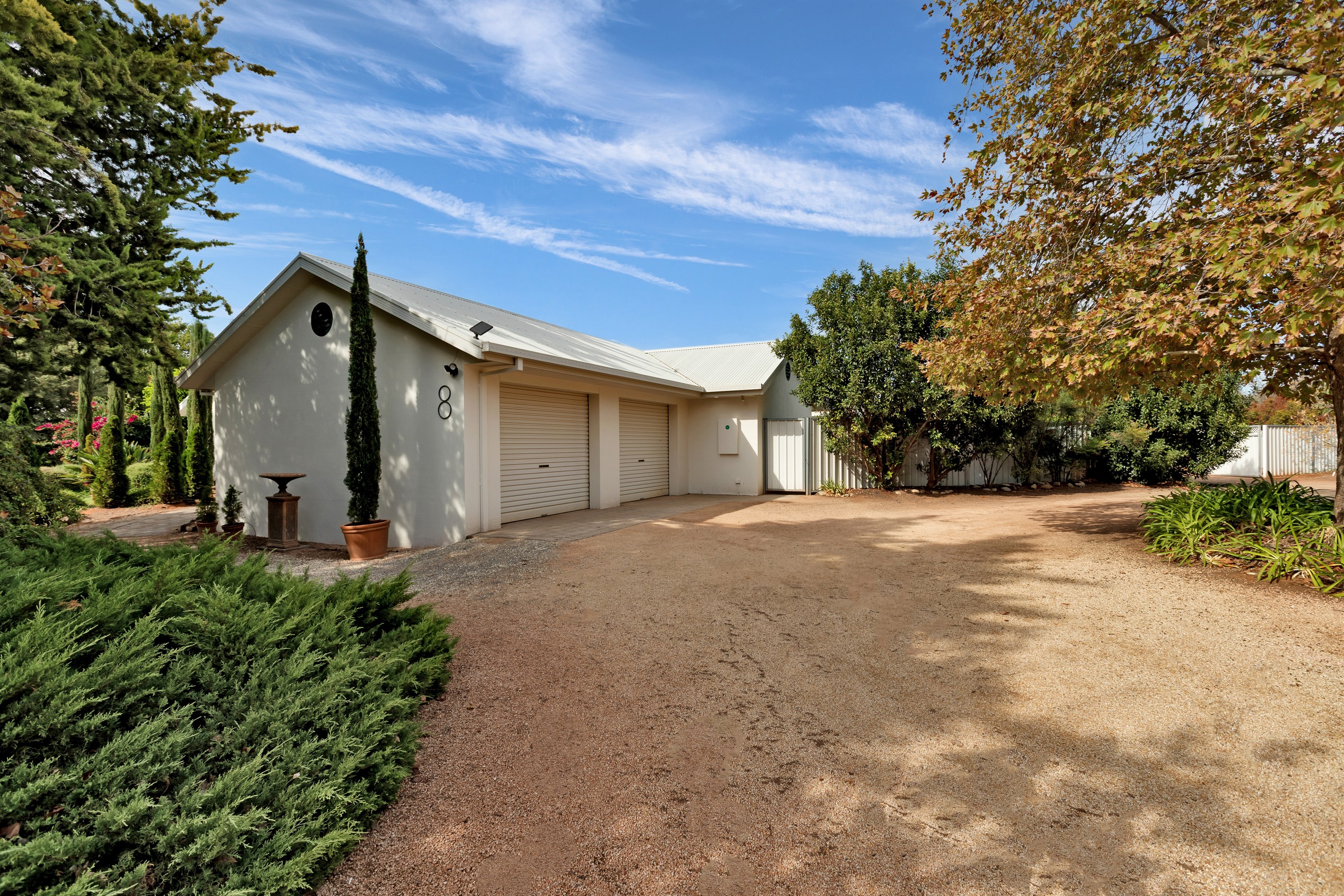 8 St Andrews Drive, Cabarita, VIC 3505