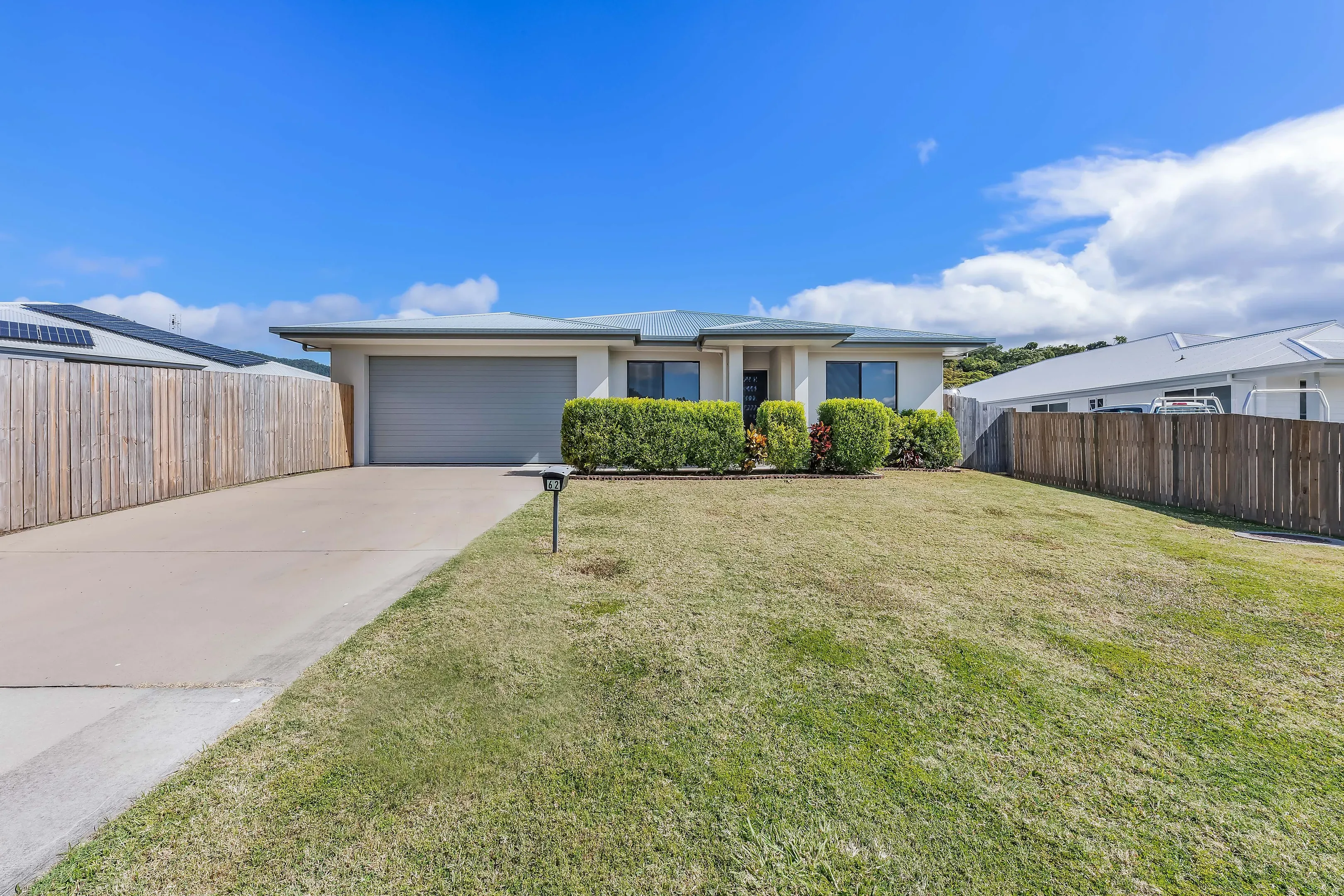 62 Parker Road, Cannonvale, QLD 4802