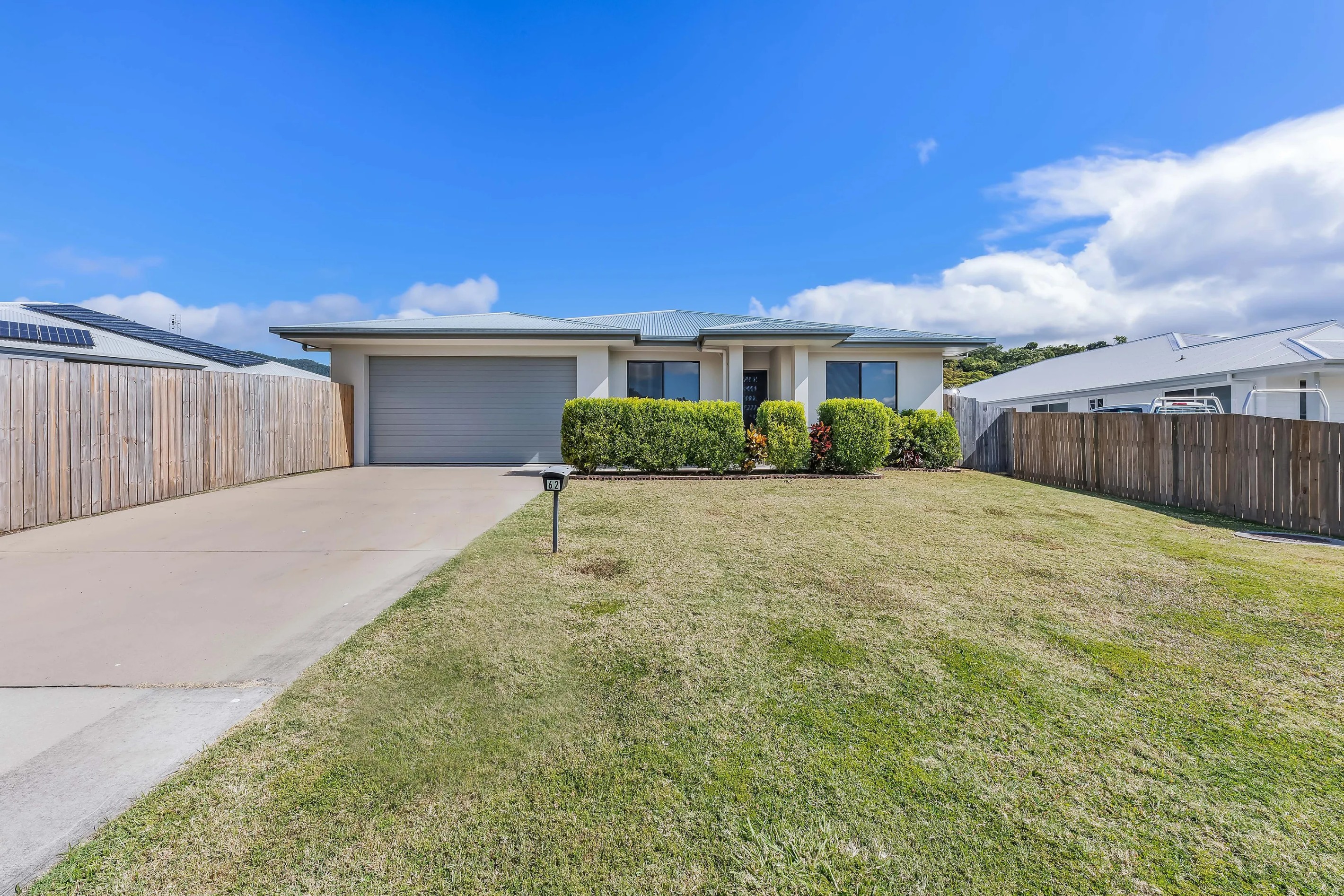 62 Parker Road, Cannonvale, QLD 4802