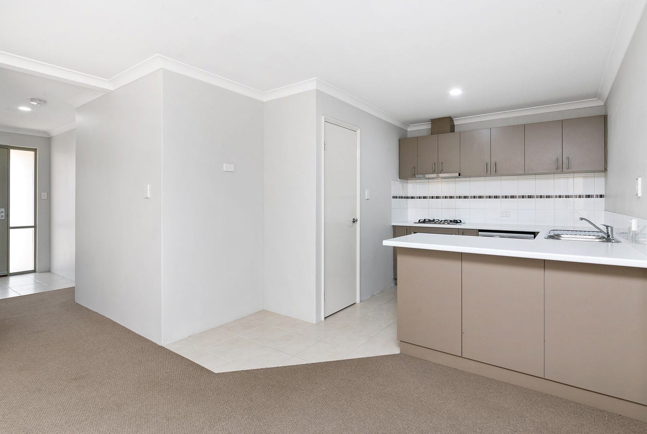 11/37 Oman Pass, Canning Vale, WA 6155