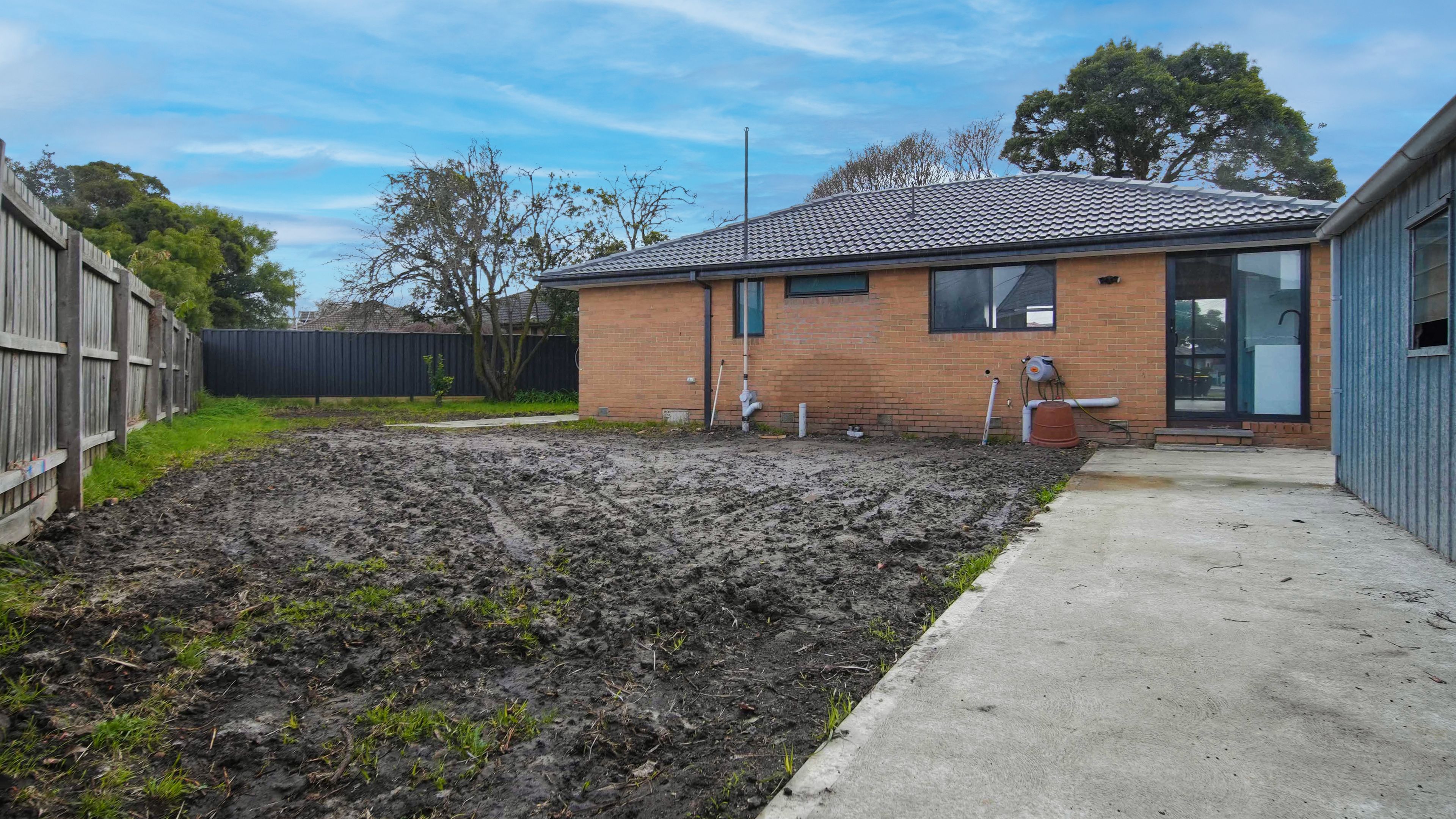 14 Reumah Court — photo 11 of 12