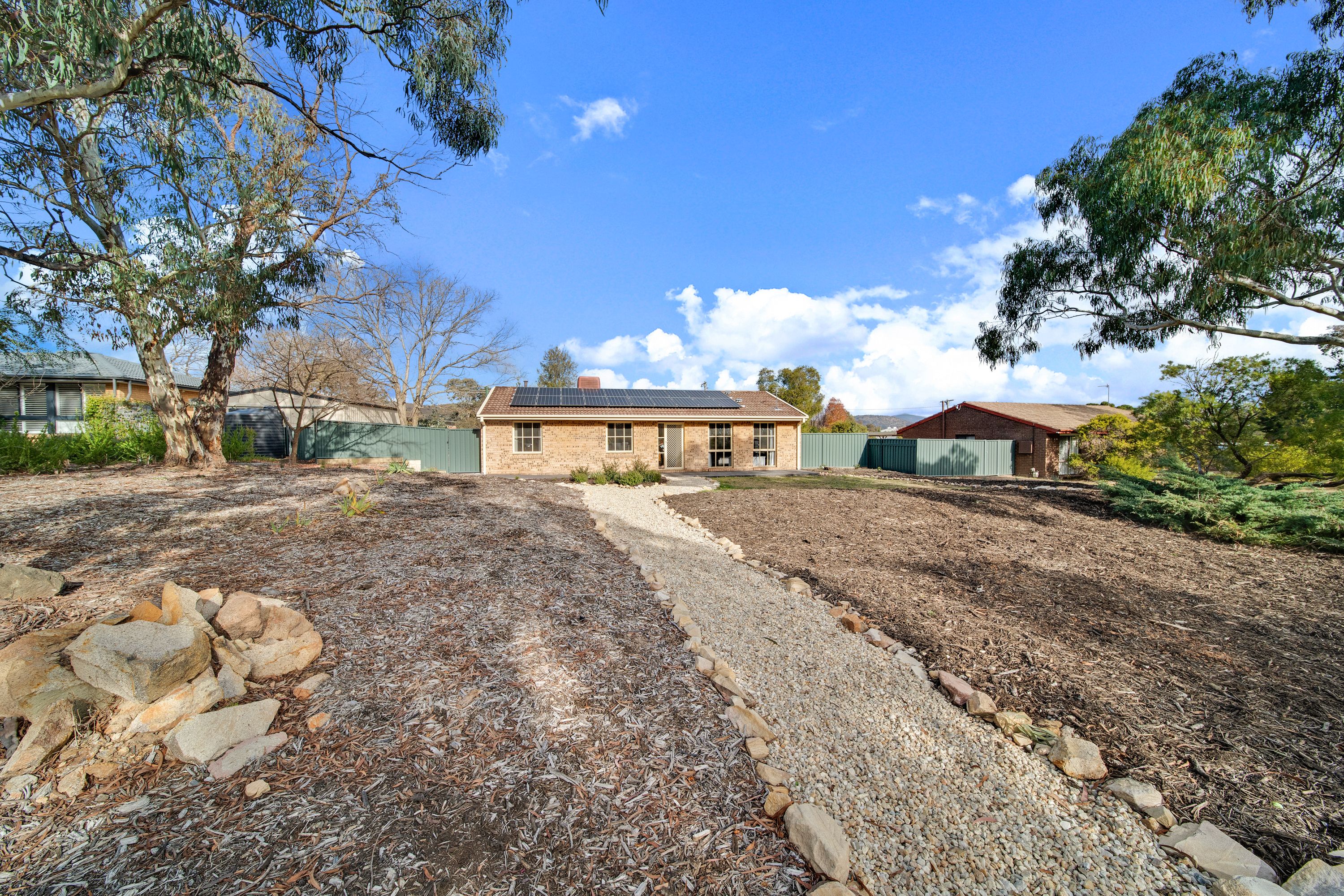 24 Falkiner Place, Macarthur, ACT 2904