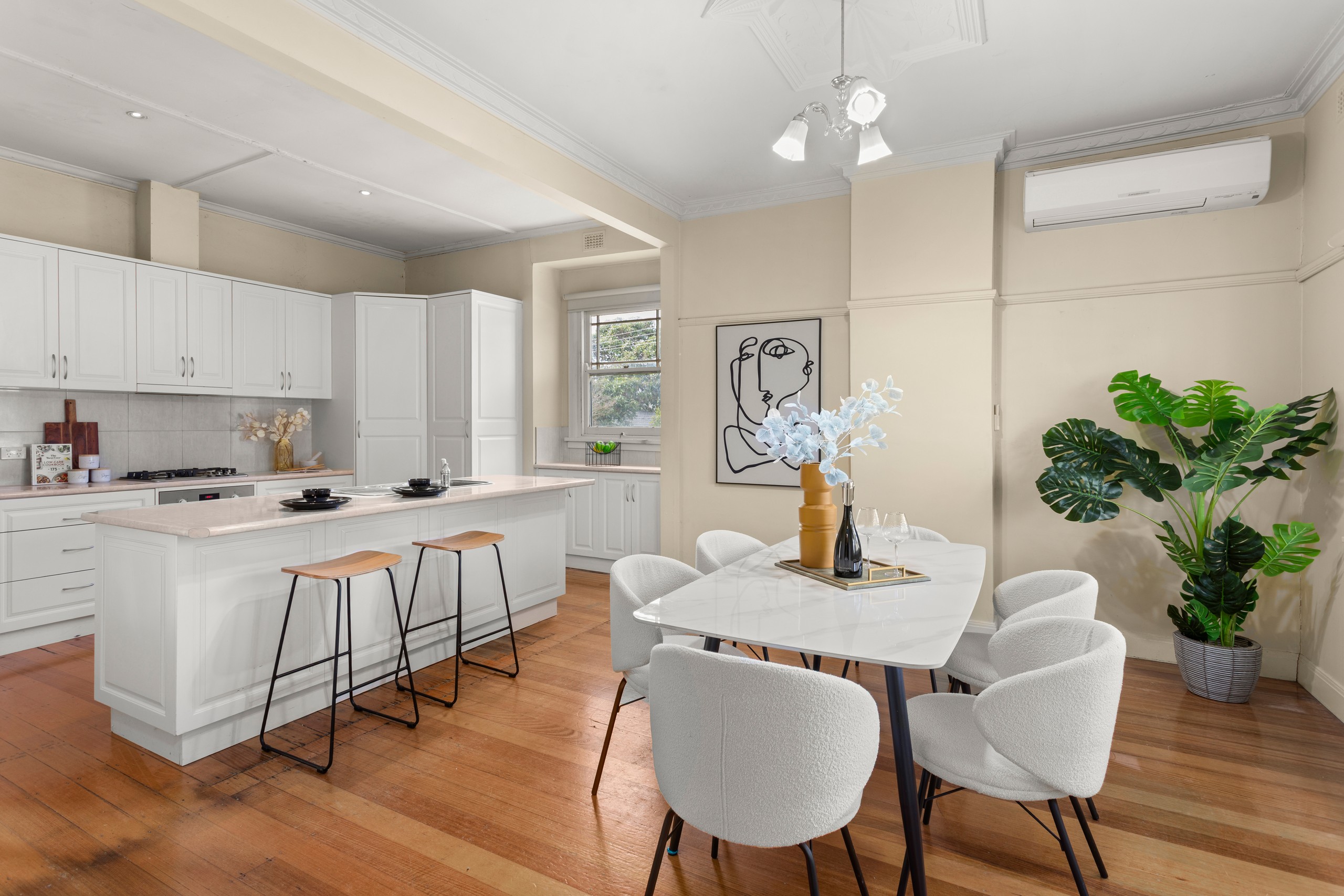 2 Chaleyer Street, Glen Iris, VIC 3146