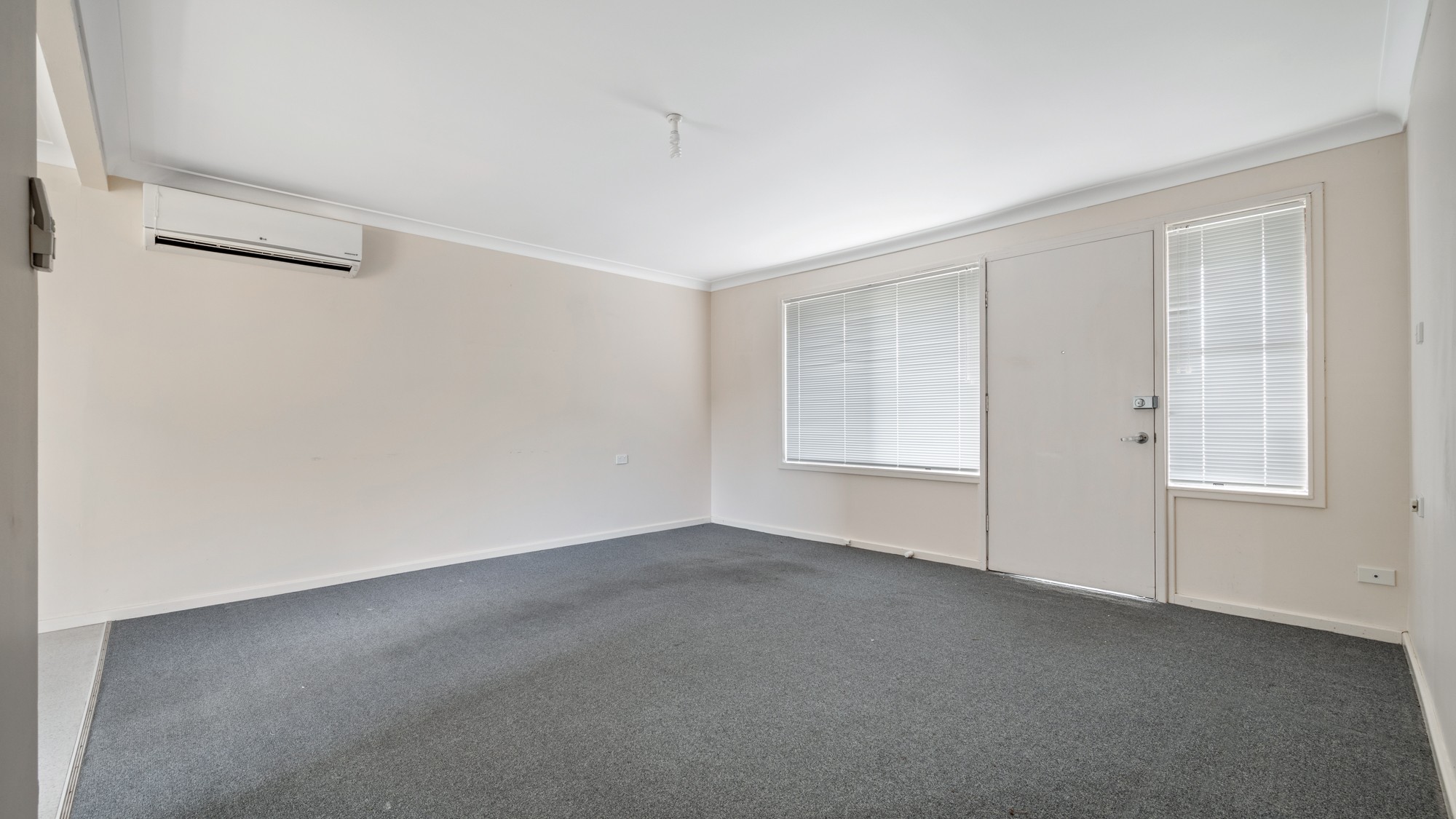 306 Riverside Drive, Airds, NSW 2560