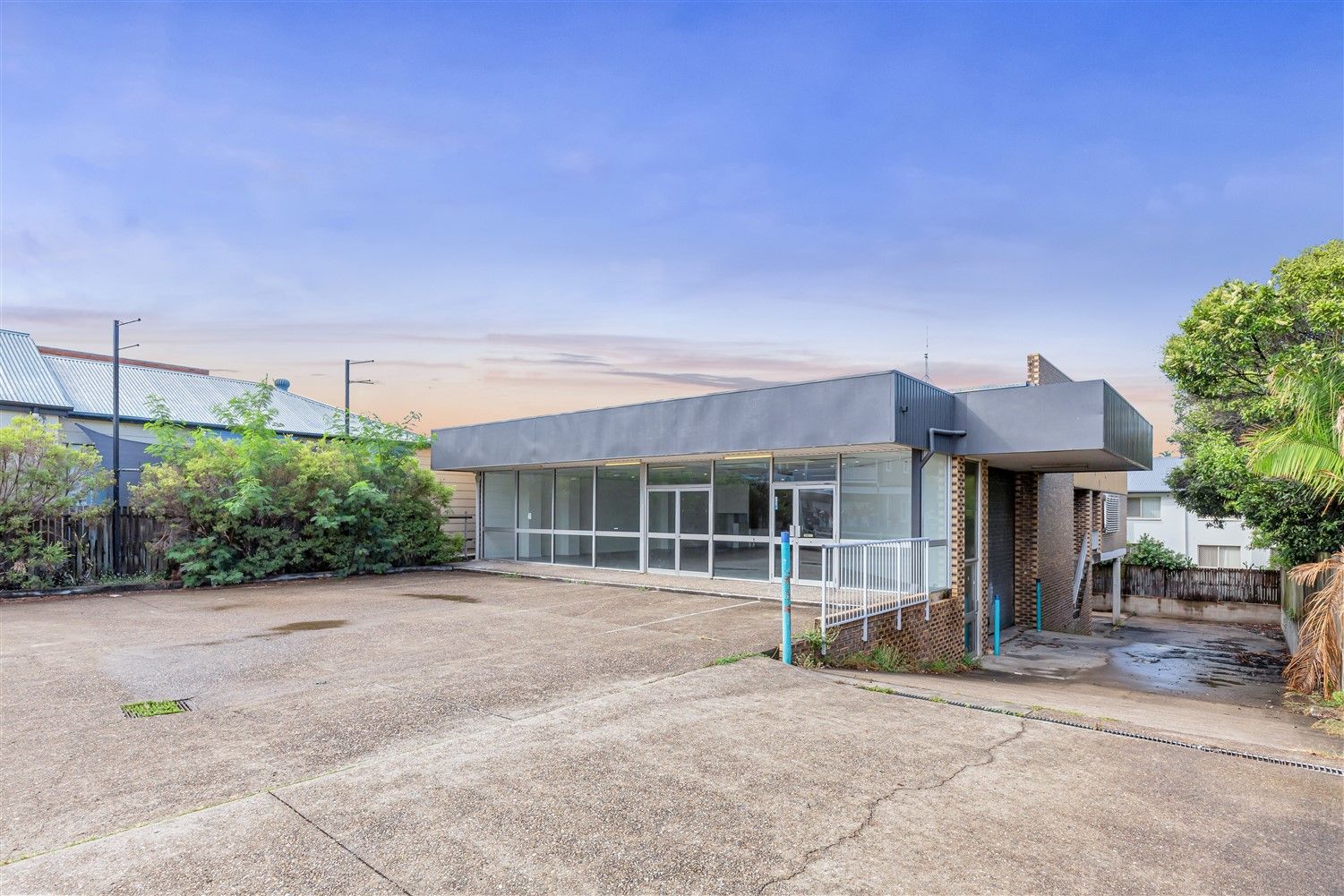 Tenancy 1, 214 Days Road, Grange, QLD 4051