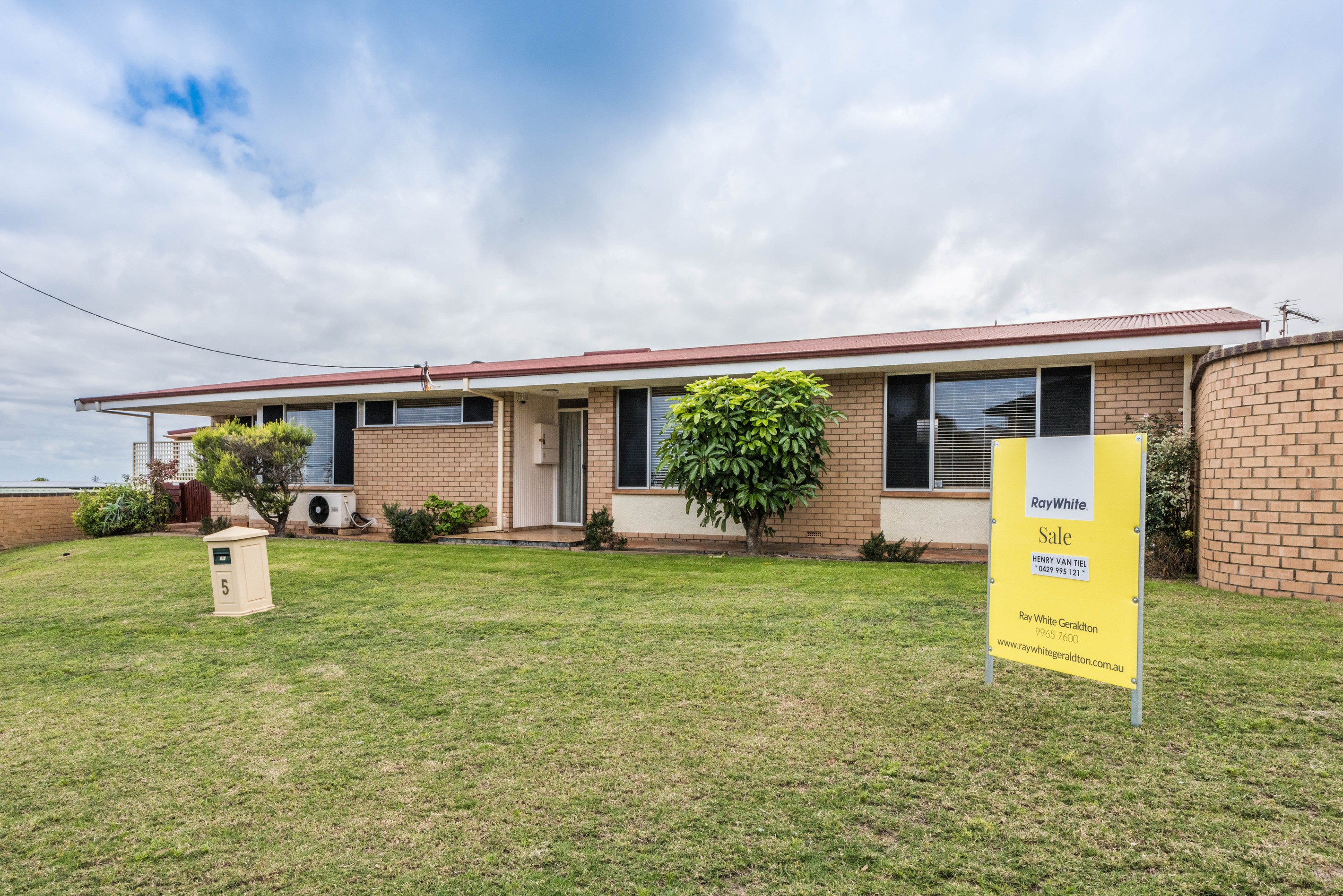 5 Wattle Avenue, Geraldton, WA 6530