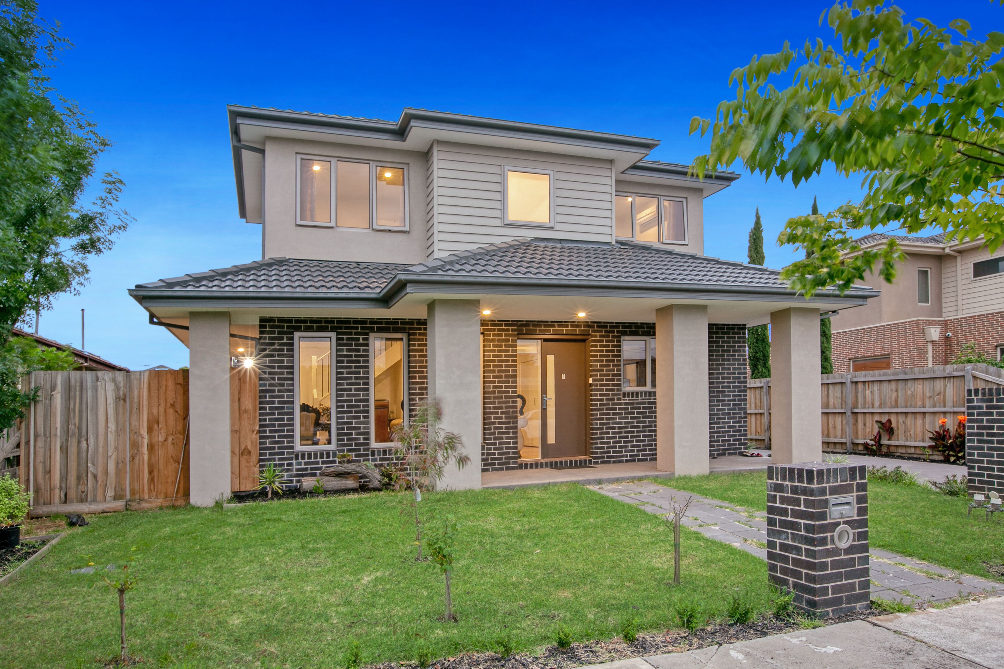 11 Elsey Road, Reservoir VIC 3073