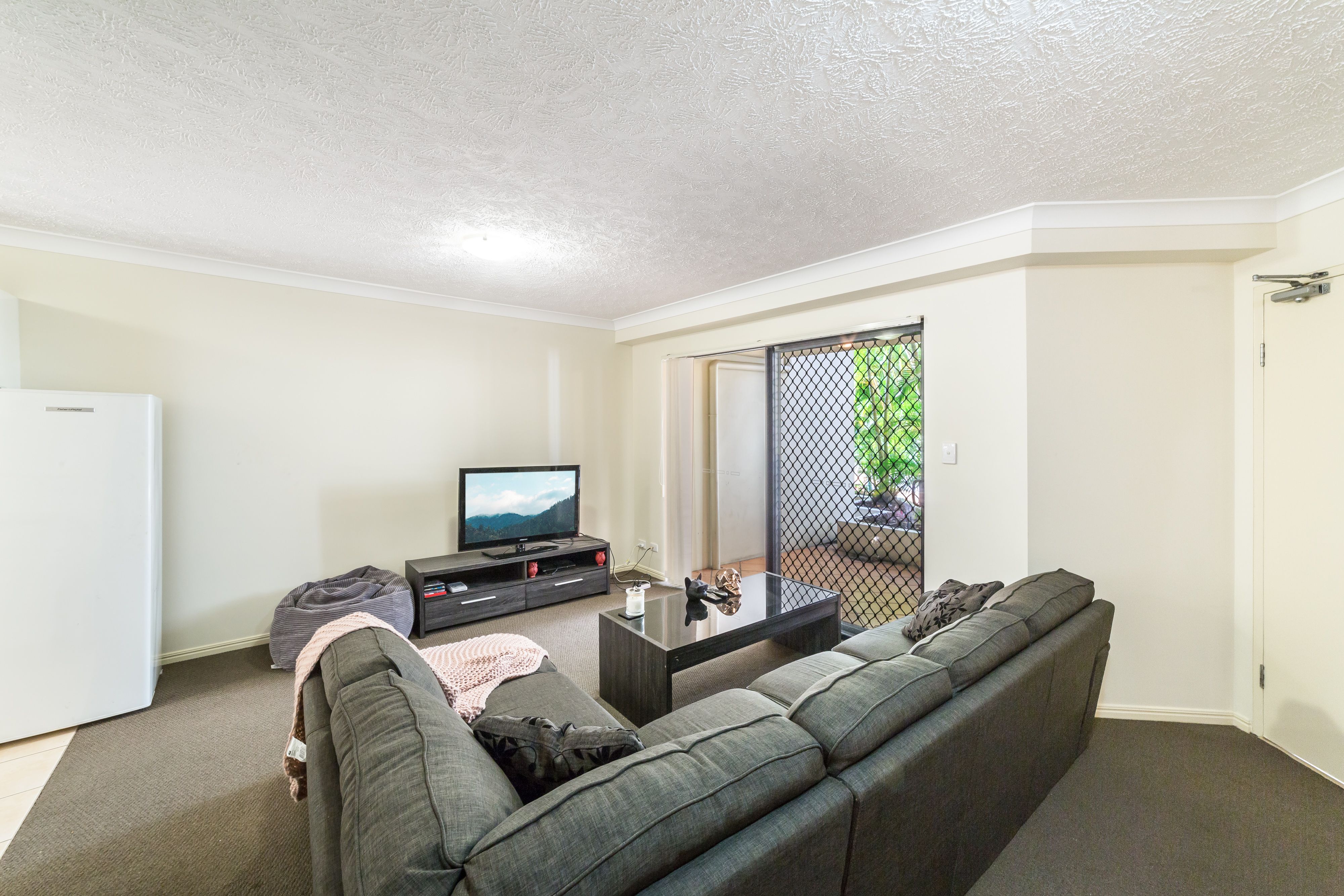 11/84-86 'Signature on High', High Street, Southport, QLD 4215