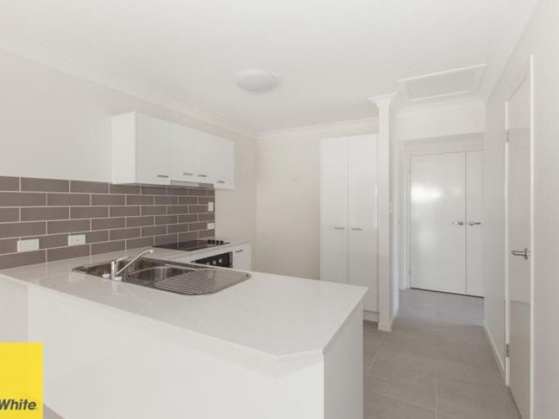 5B Carol Memorial Road, Collingwood Park, QLD 4301