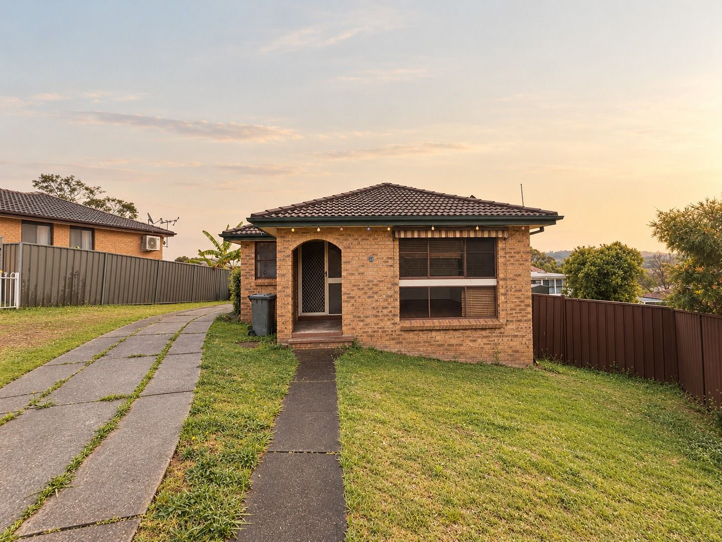 4 Moorfoot Road — photo 13 of 16
