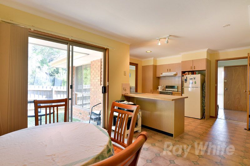 1/96 Forest Road, Ferntree Gully, VIC 3156