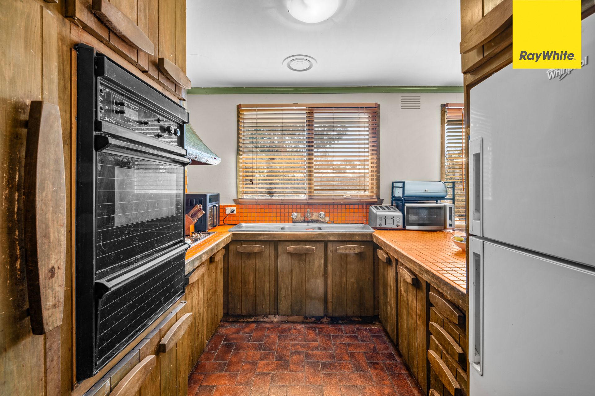 5 Karen Place — photo 5 of 18