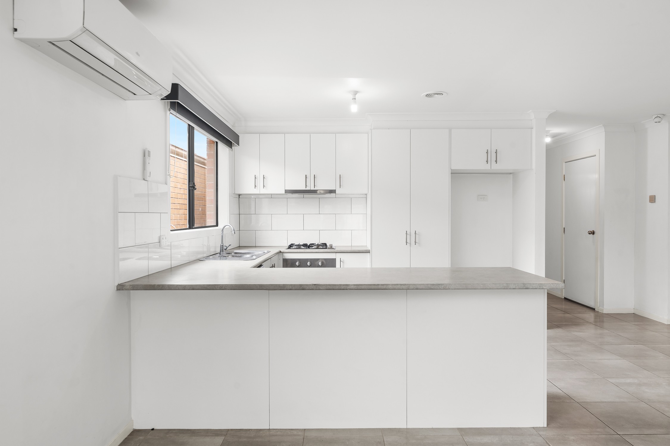 32 Cumberland Drive, Pakenham, VIC 3810