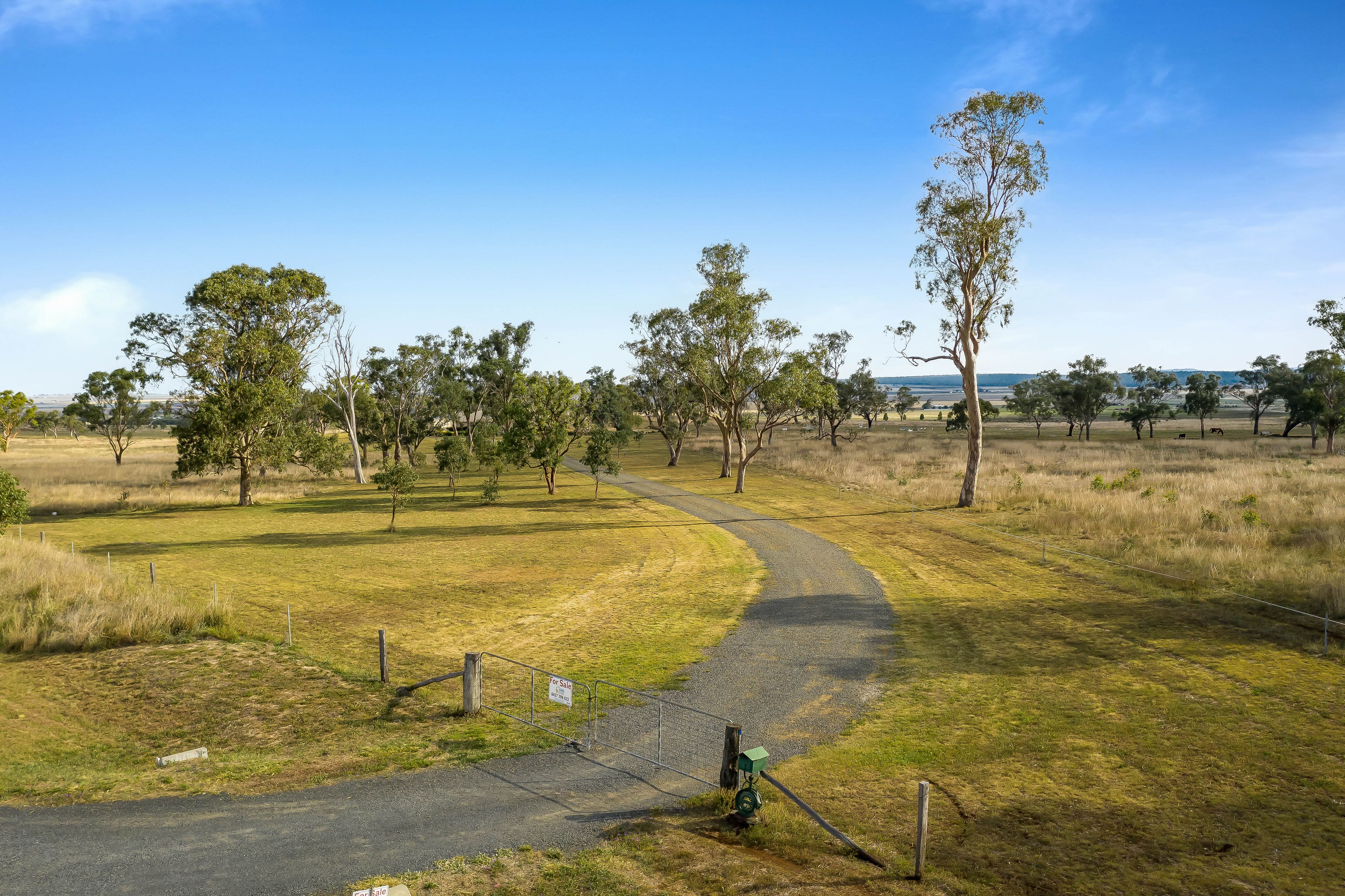 131 Clifton-Pittsworth Road, Mount Molar, QLD 4361