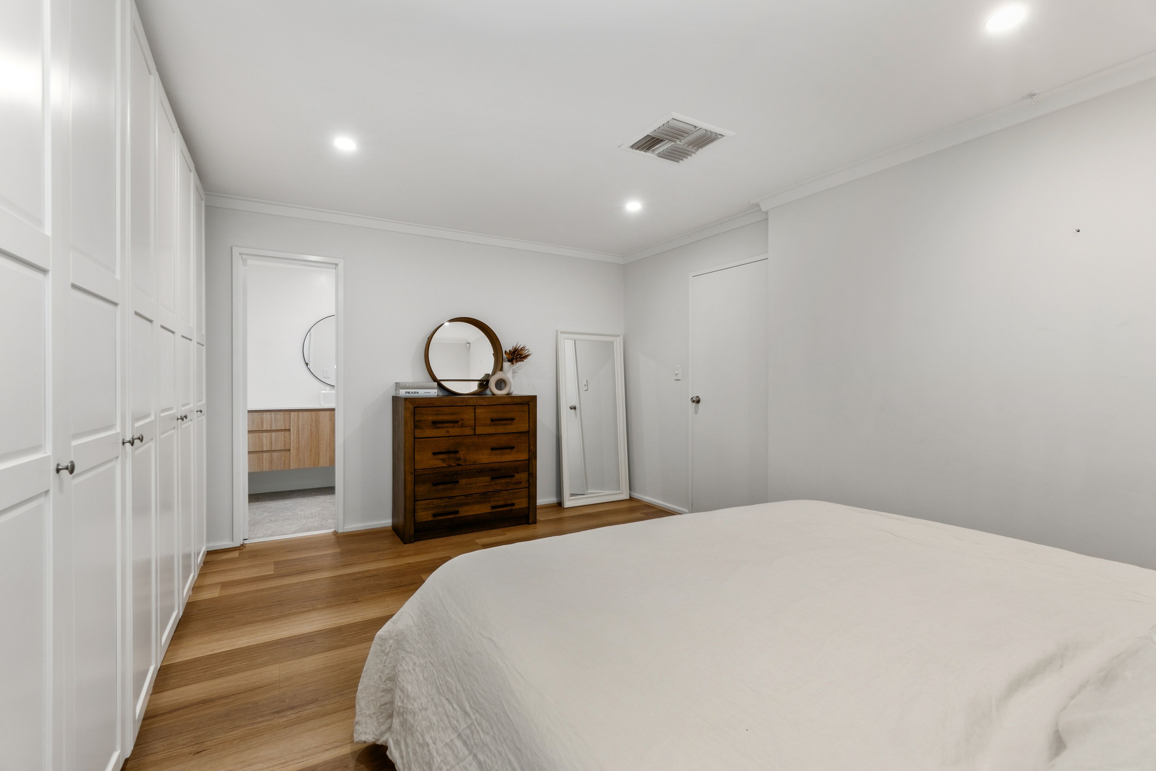 17 Smitherson Street — photo 19 of 30
