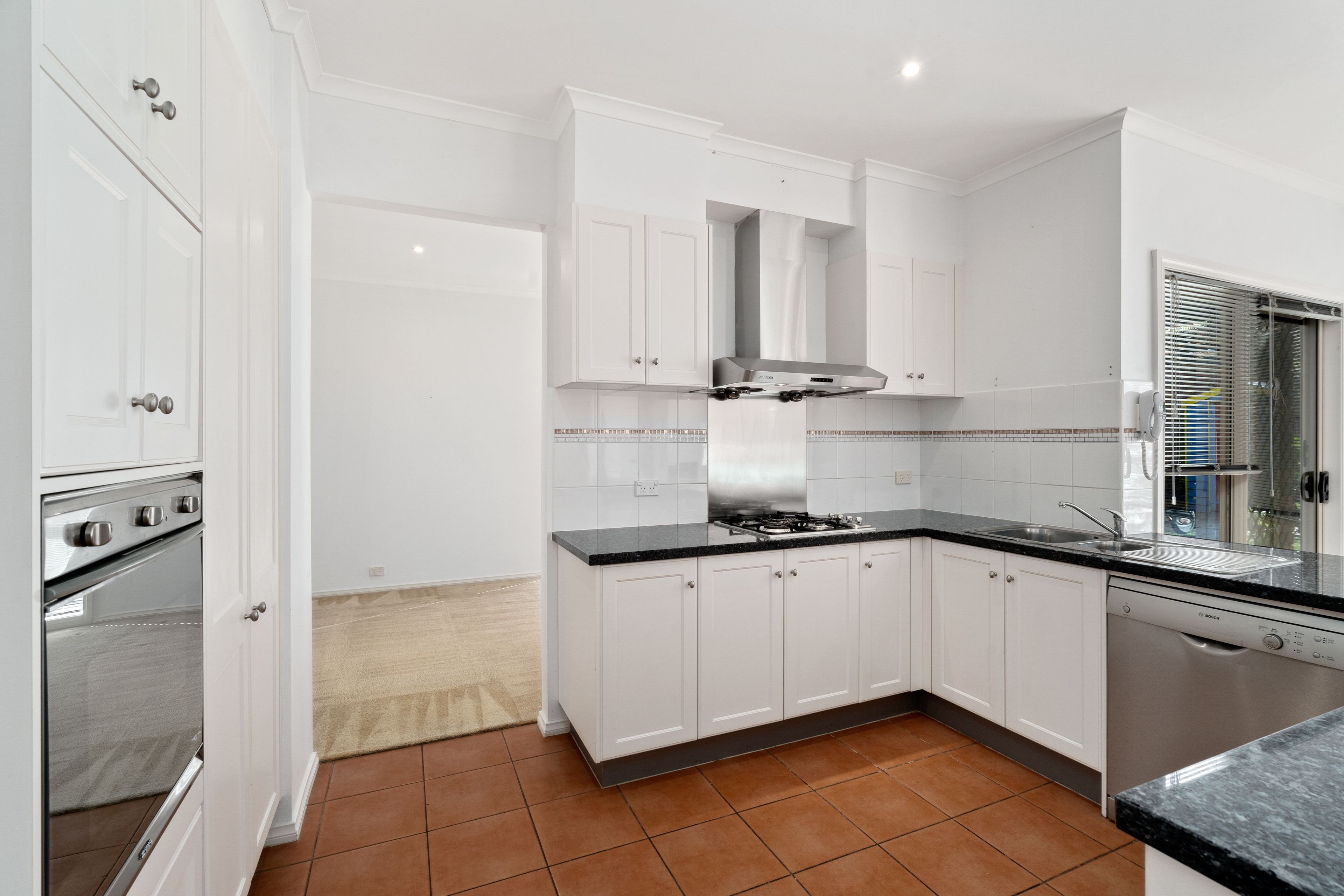 15 Baltusrol Circuit, Heatherton, VIC 3202