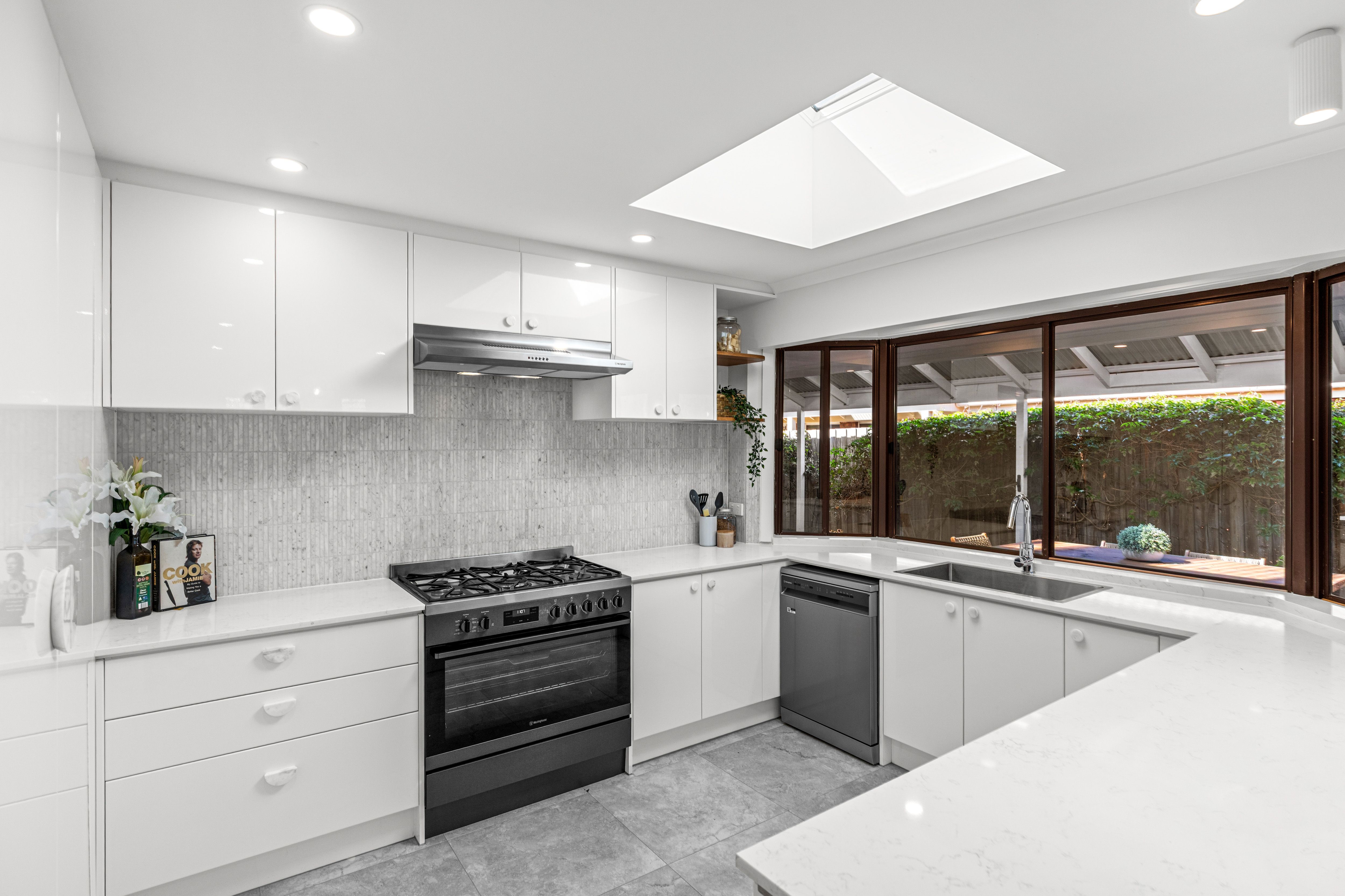 6 Dennison Avenue — photo 5 of 23