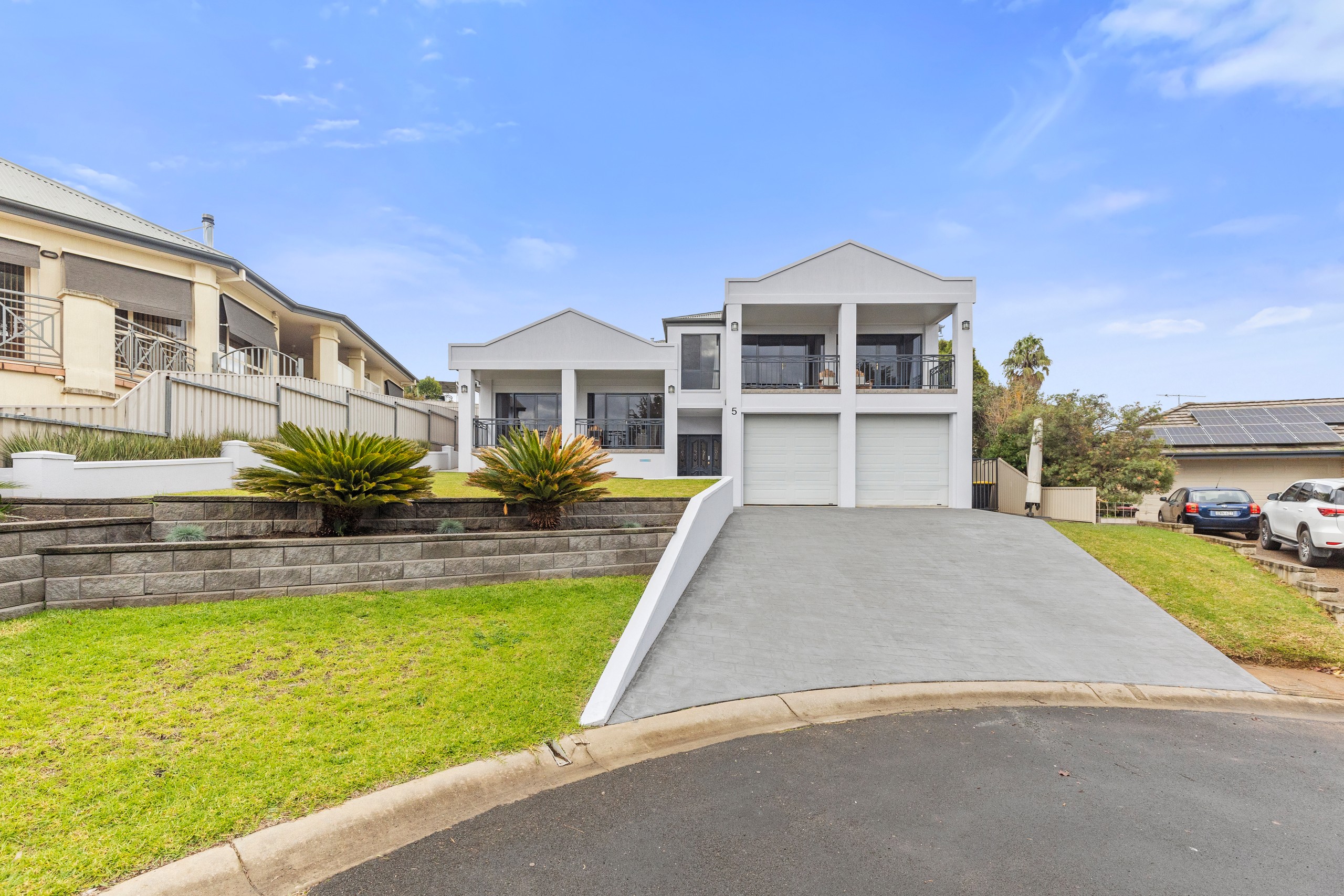 5 Burbury Mews, Tumut, NSW 2720