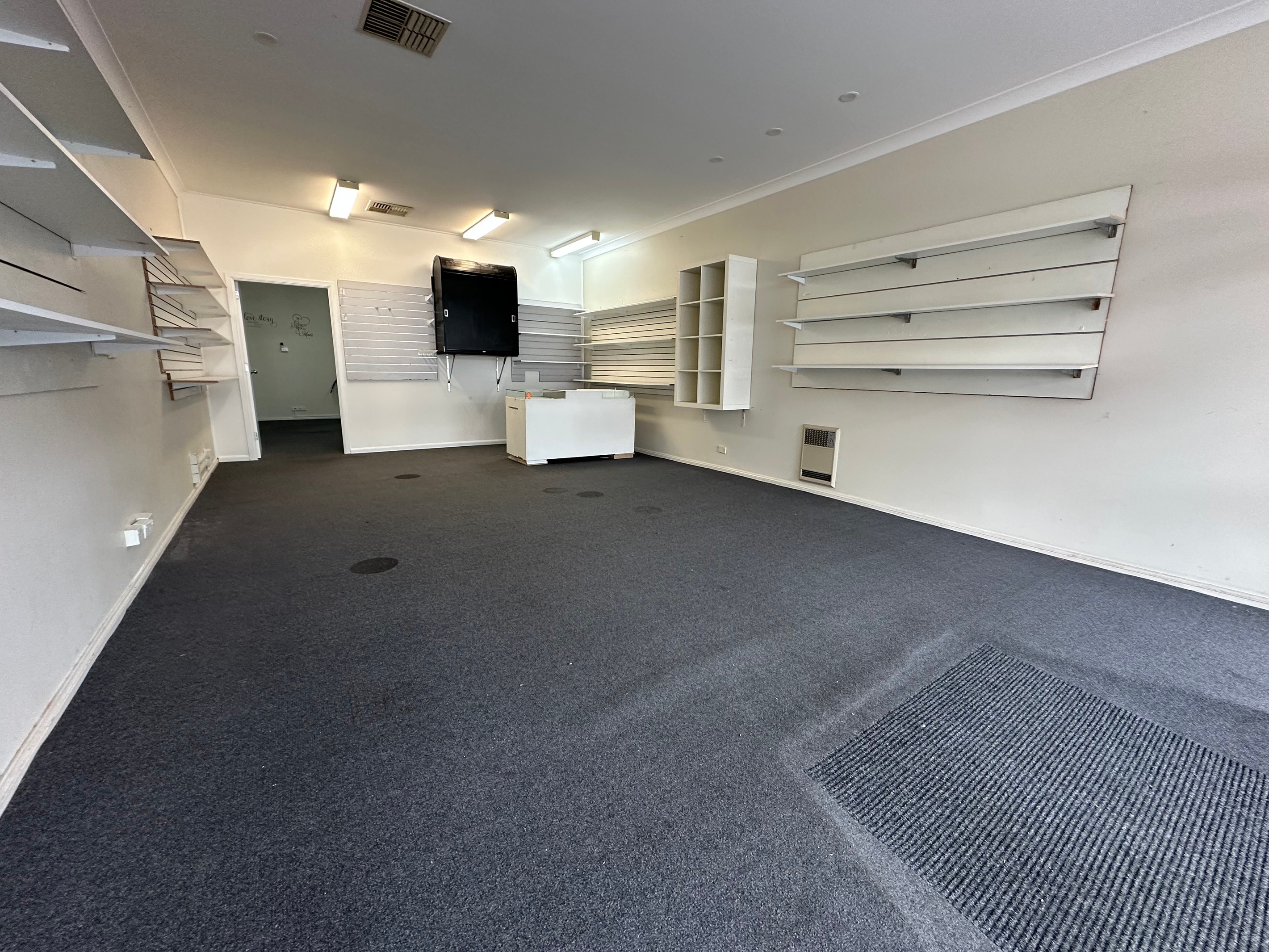 179 Boorowa Street, Young, NSW 2594