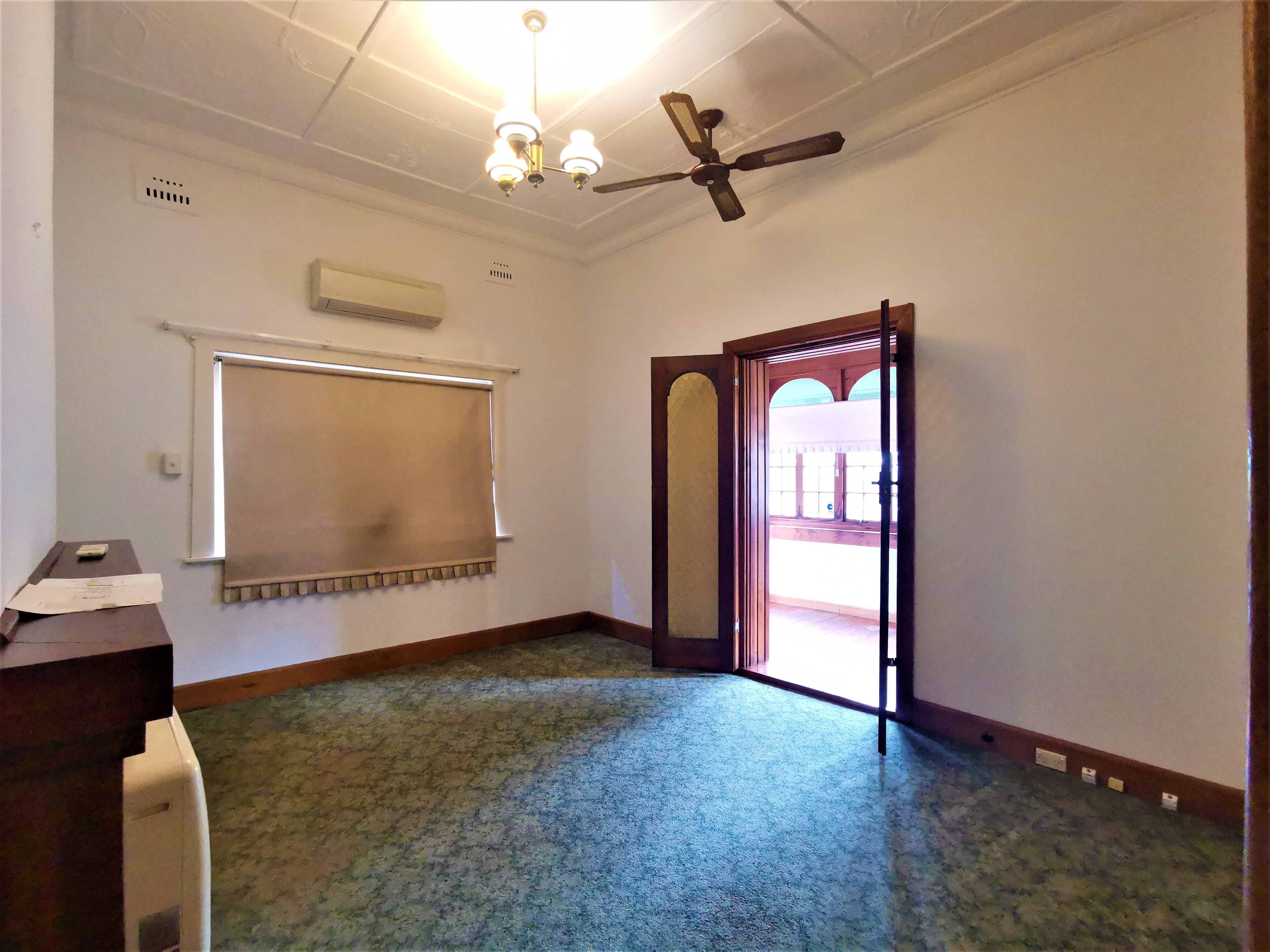 16 Dalcassia Street, Hurstville, NSW 2220