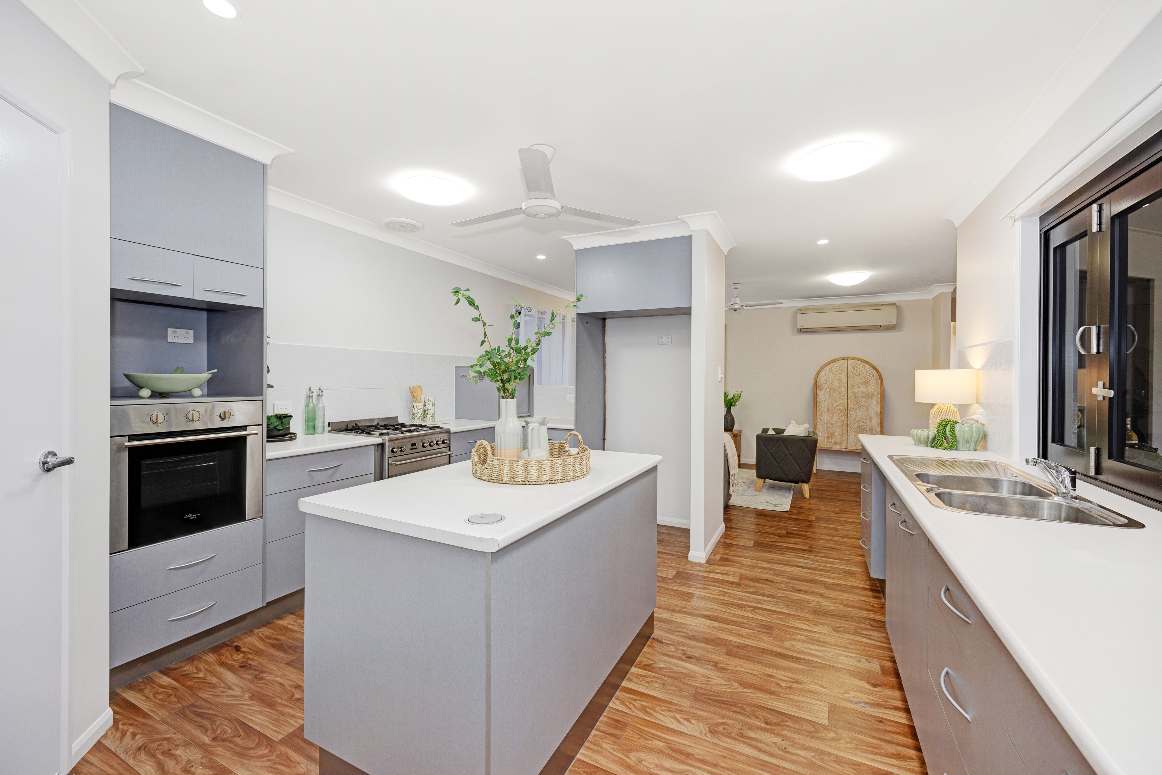 25 South Beck Drive — photo 3 of 24