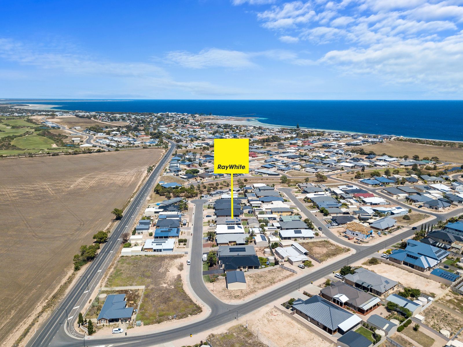 15 Freeman Court, Moonta Bay, SA 5558