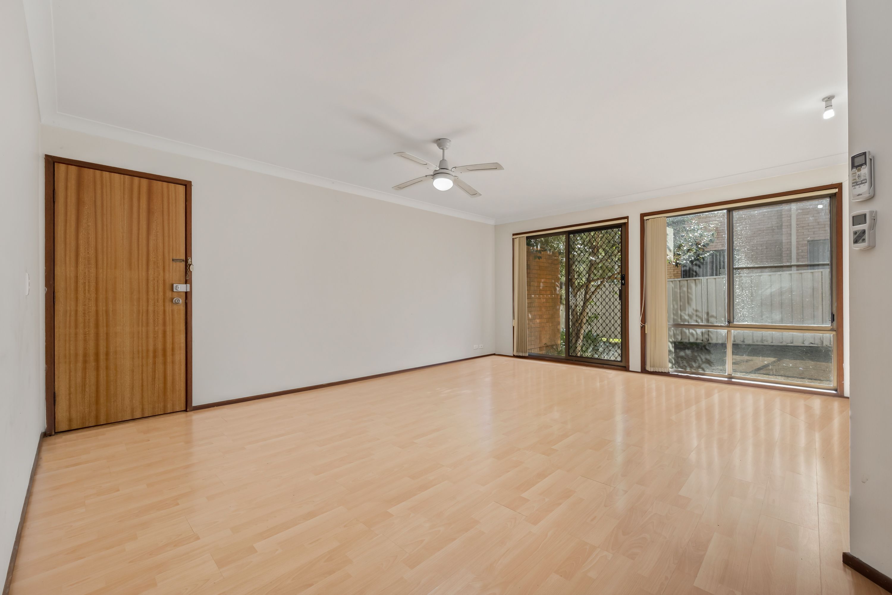 2/15 Rudd Road, Leumeah, NSW 2560