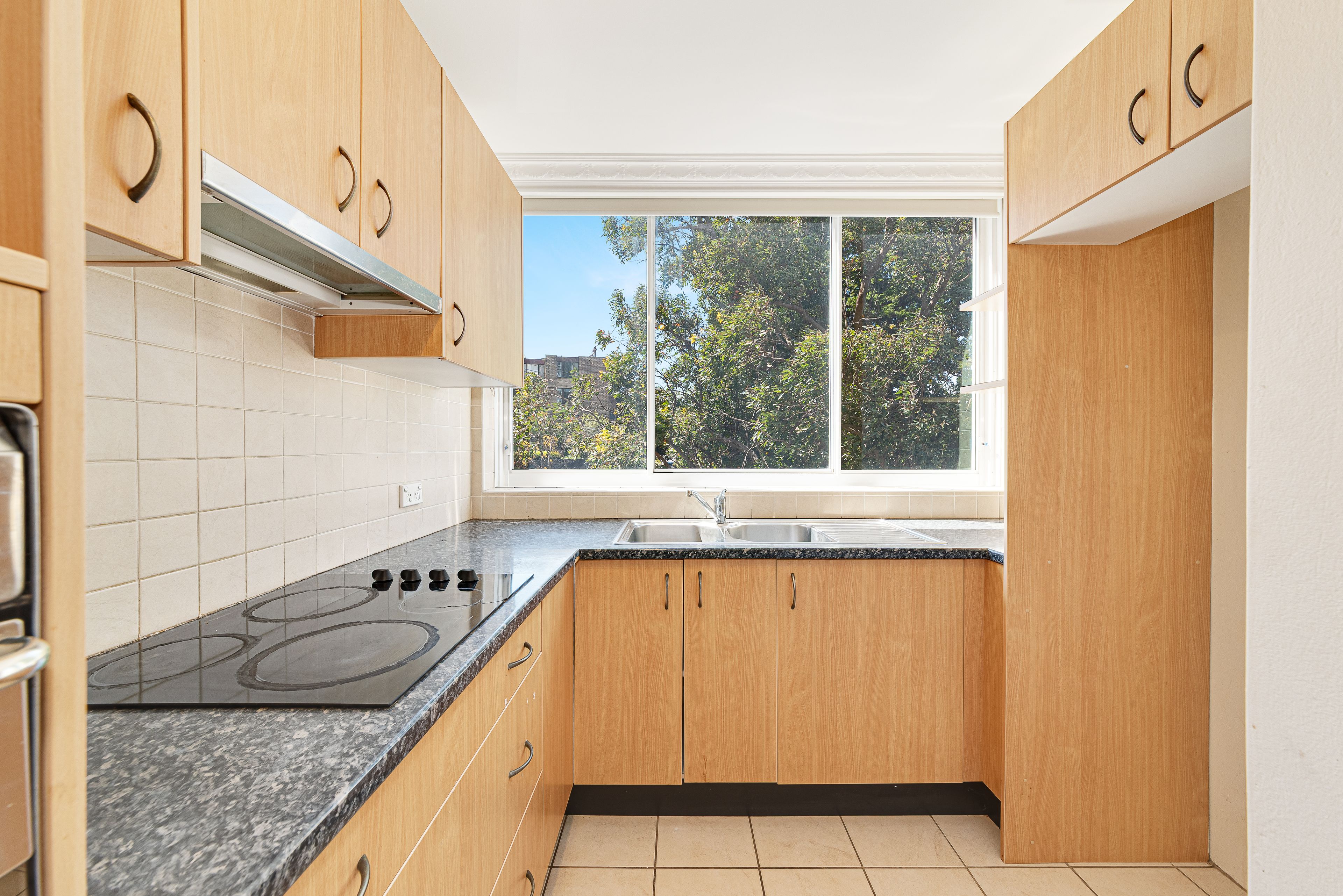 9/100 Ben Boyd Road — photo 4 of 10