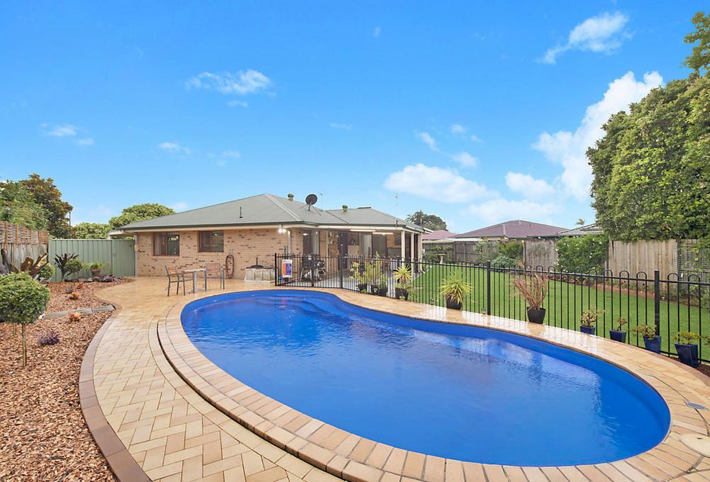 5 Trafalgar Court, Strathpine, QLD 4500