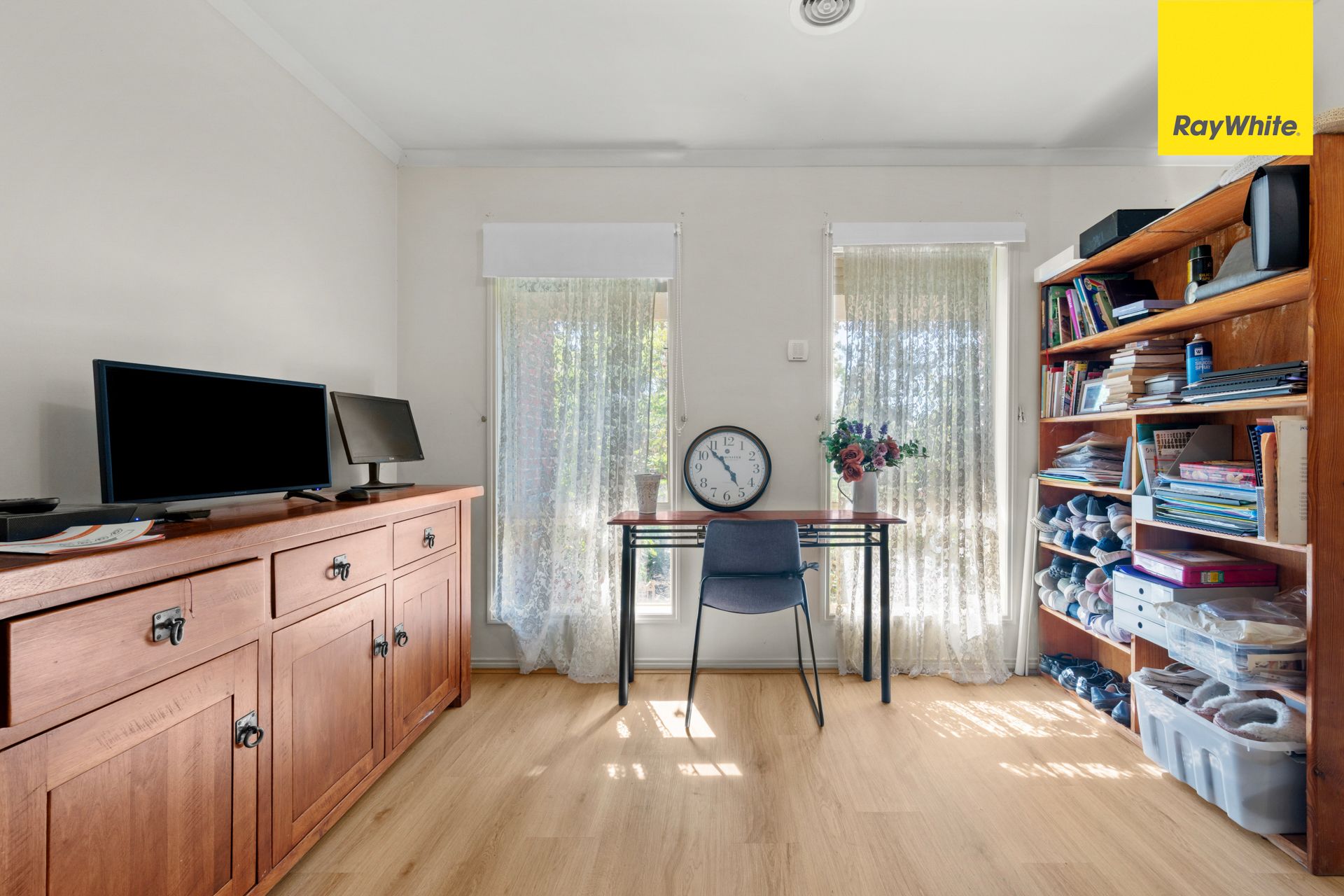 7 Hollydale Court — photo 8 of 21