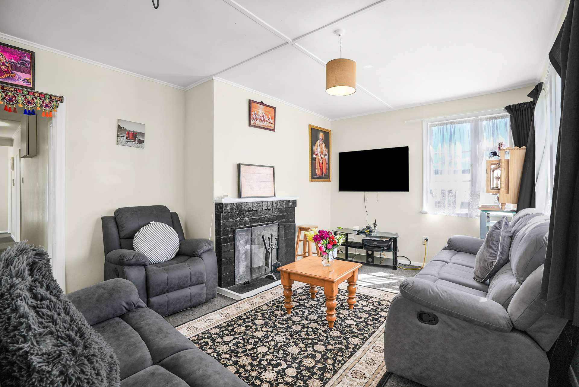 56 Wilkie Crescent photo 4