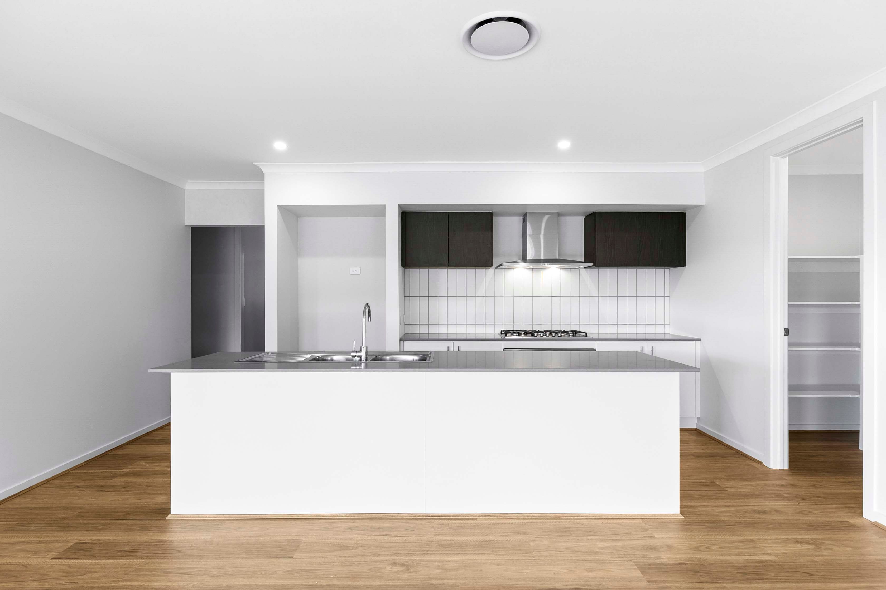 11 Innot Court, Nikenbah, QLD 4655