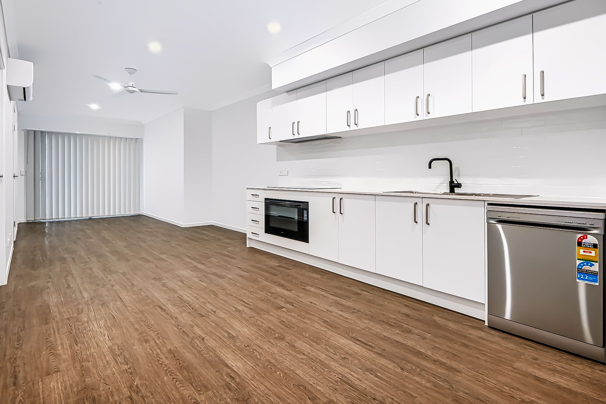 10a Samara Street, Waterford West, QLD 4133