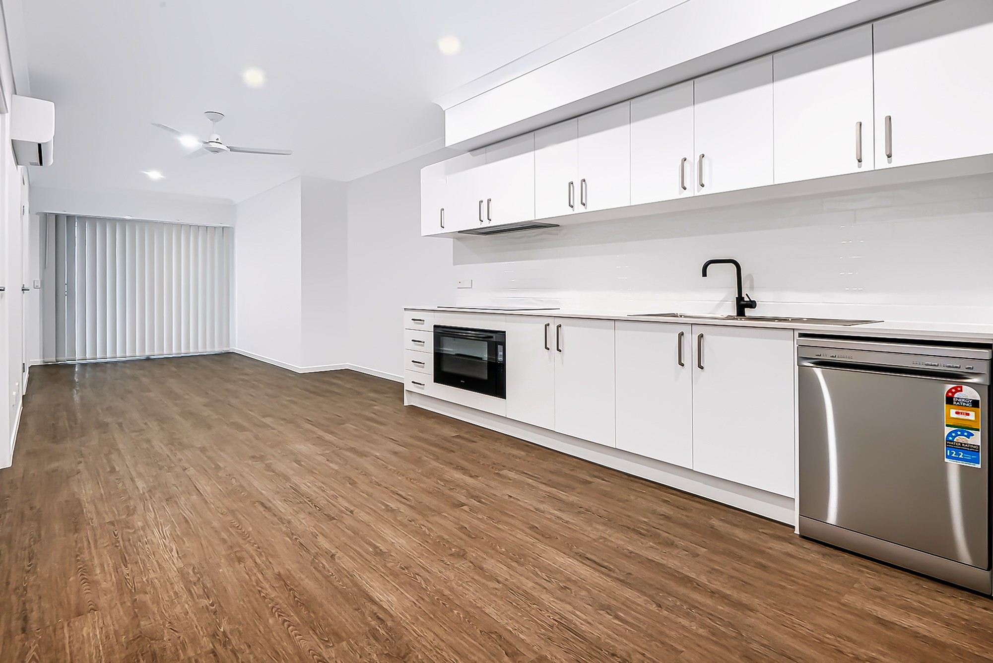 10a Samara Street, Waterford West, QLD 4133