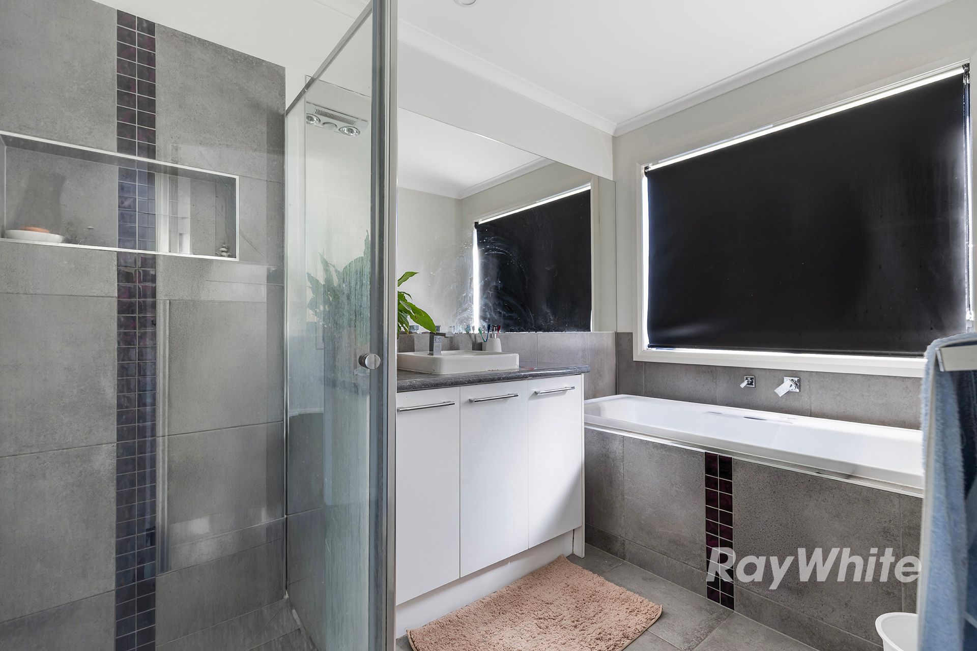 2 Daisy Street — photo 14 of 24