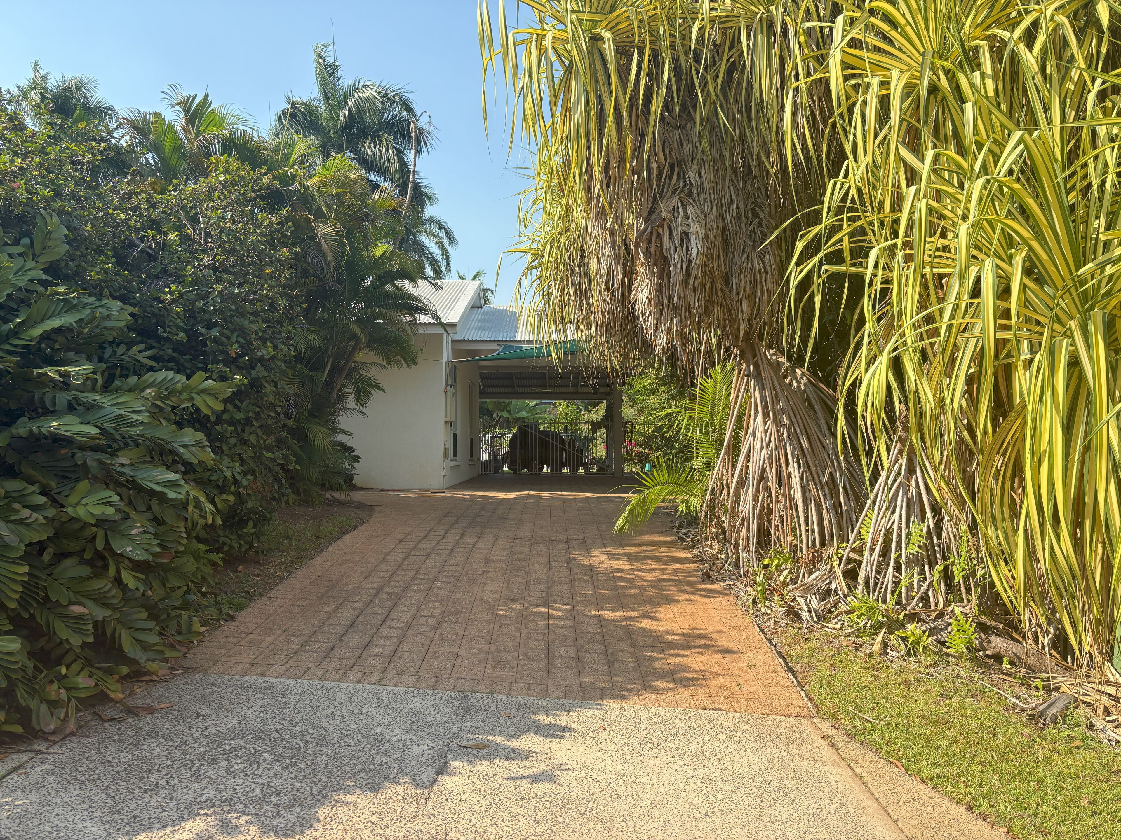 15 Edgecumbe Court, Gray, NT 0830