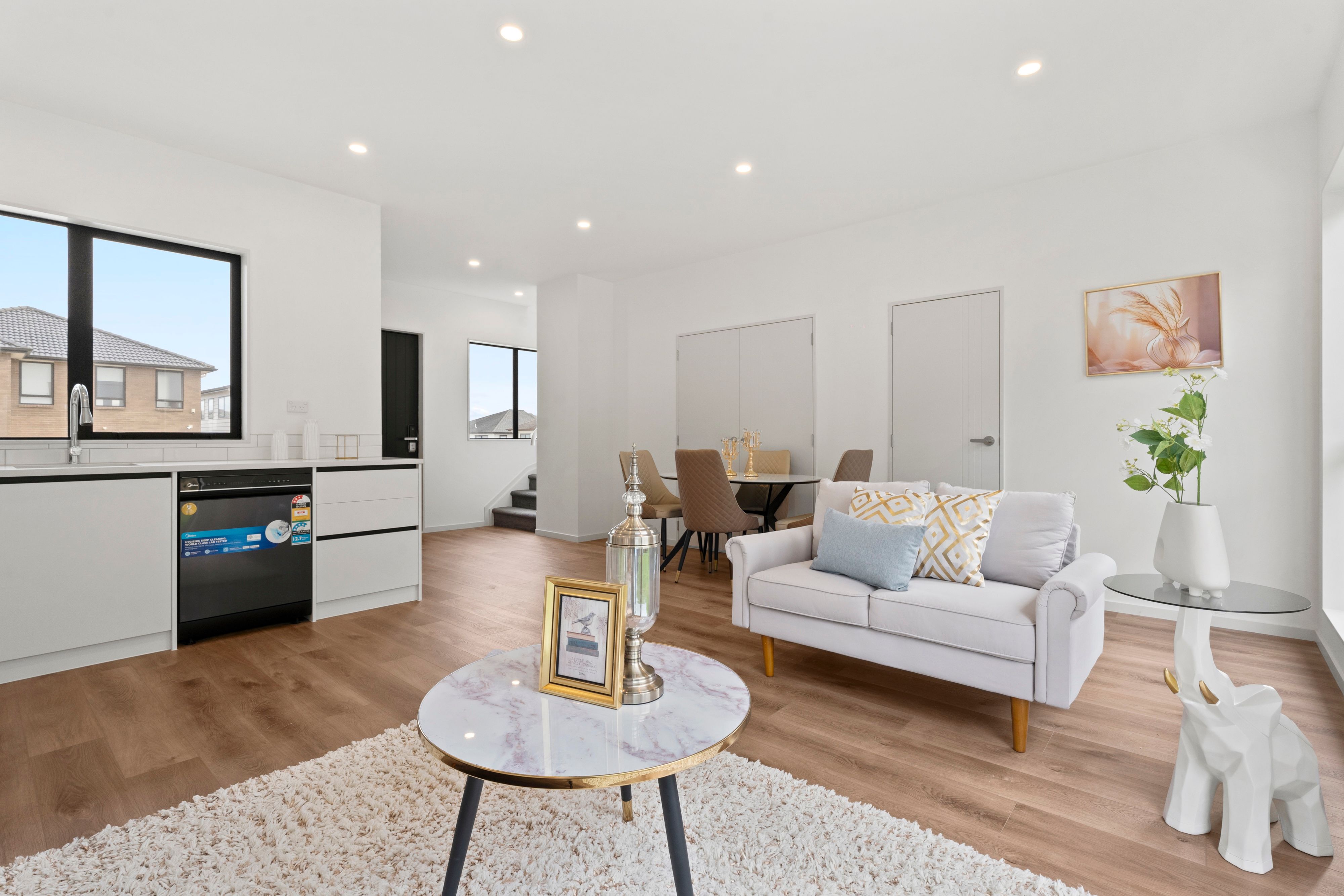 24/293 Flat Bush School Road, Flat Bush, Manukau City