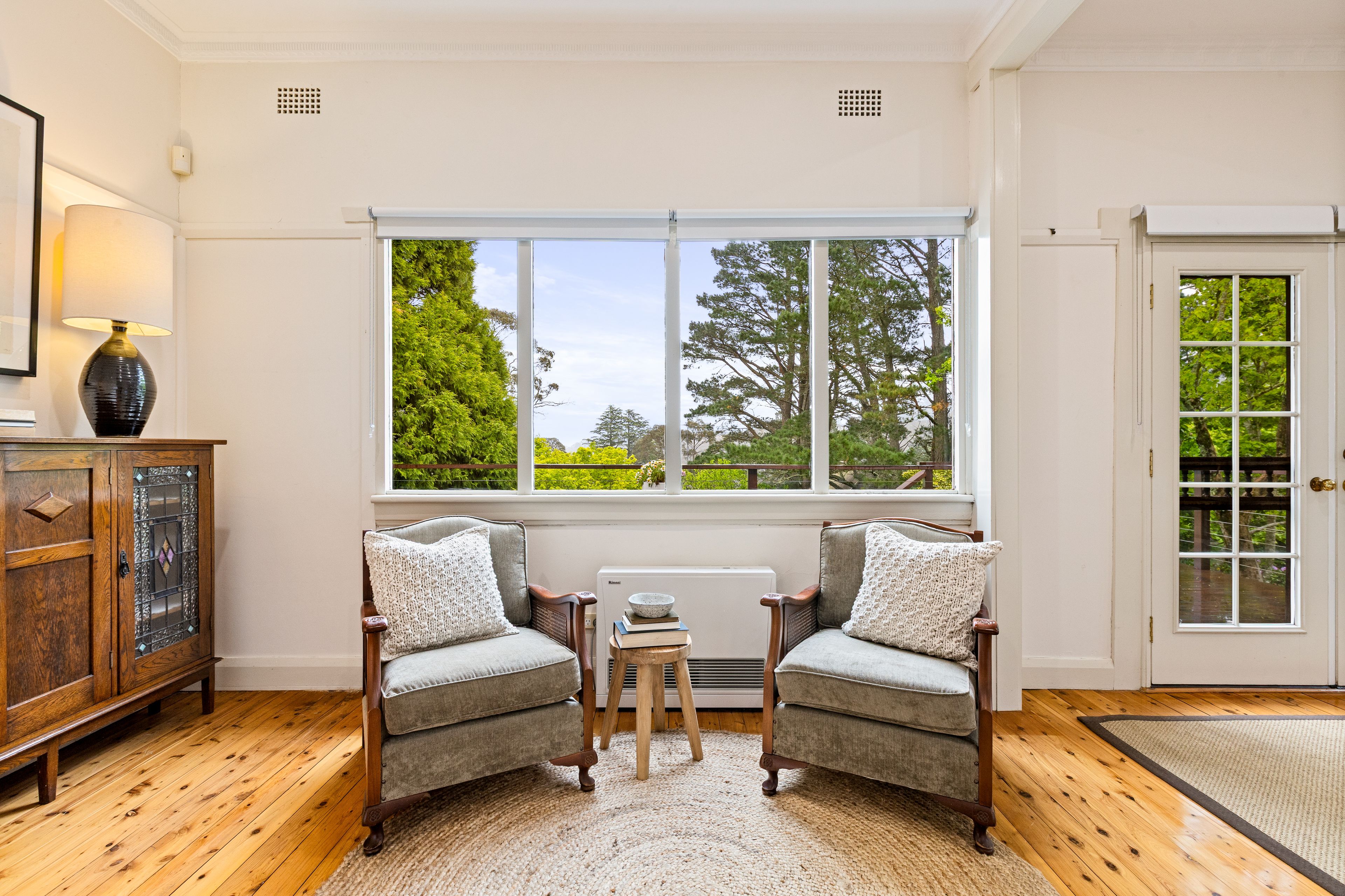 20A-22 Eveleigh Avenue — photo 3 of 9
