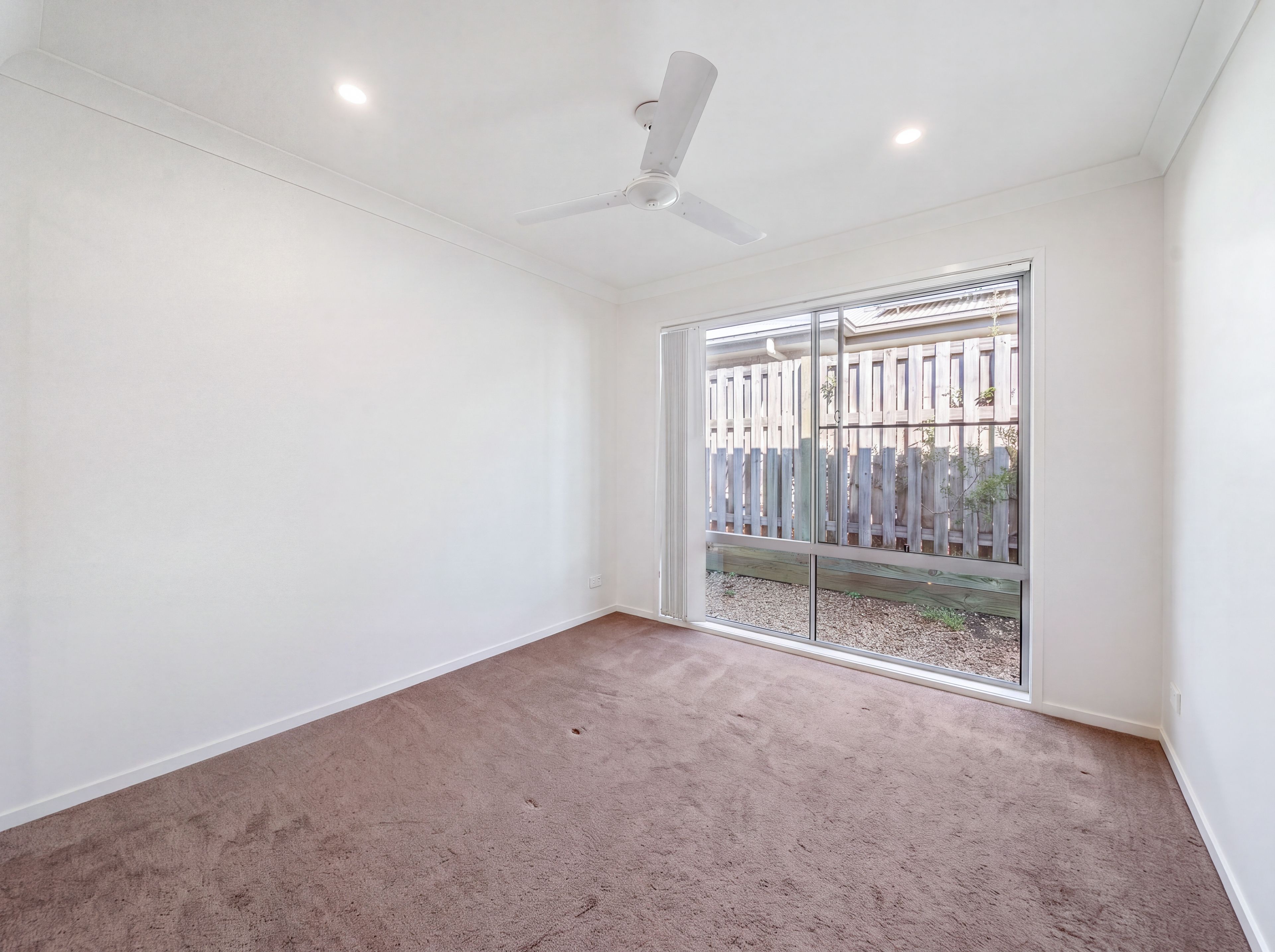 27 Park Vista Drive — photo 14 of 16