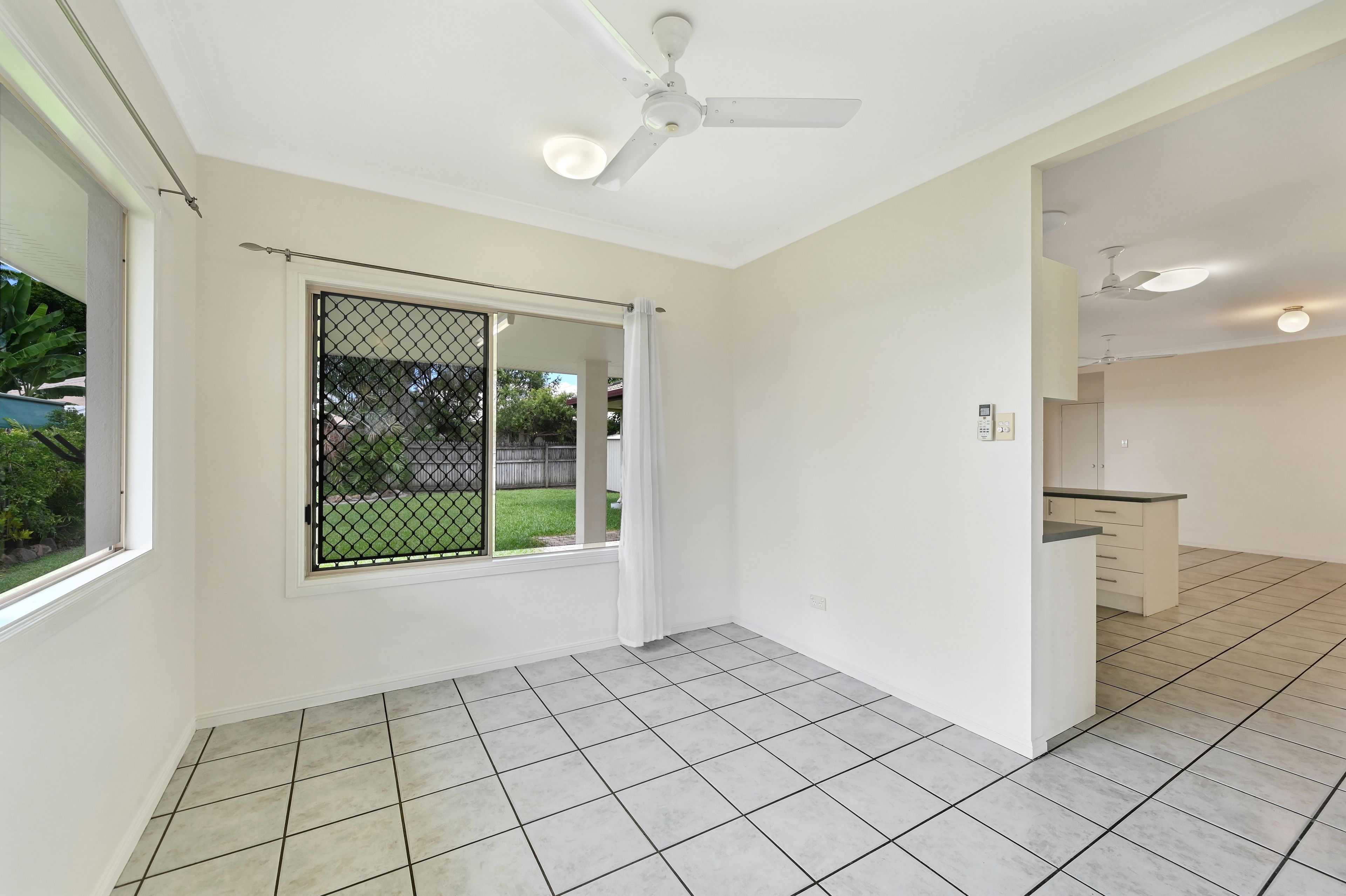 20 Alpina Place — photo 11 of 12