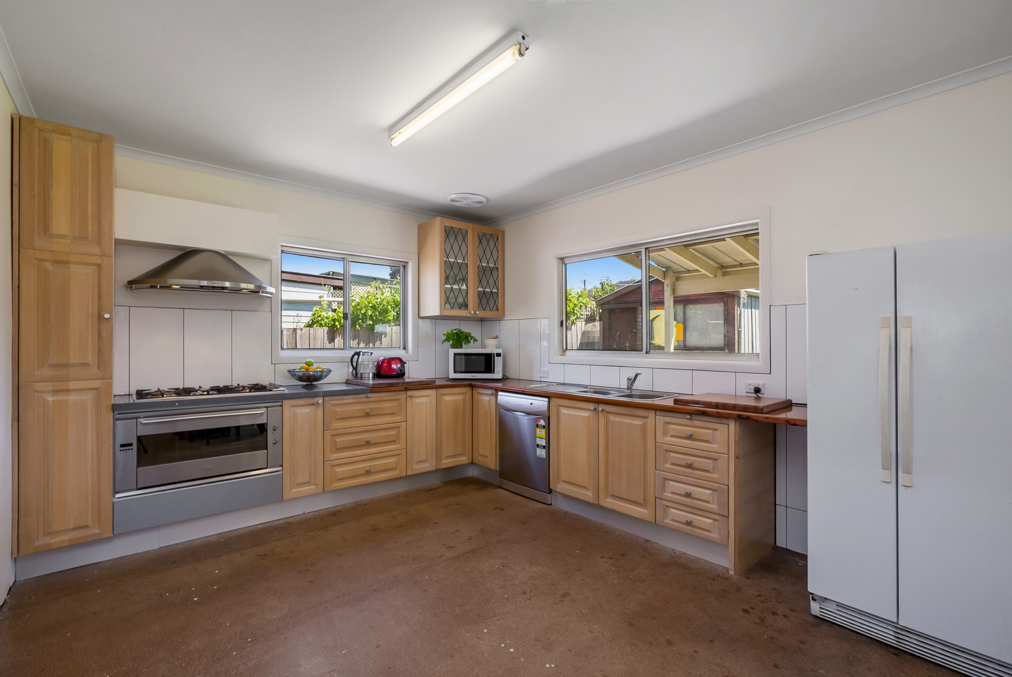 30 Clingin Street, Reservoir, VIC 3073