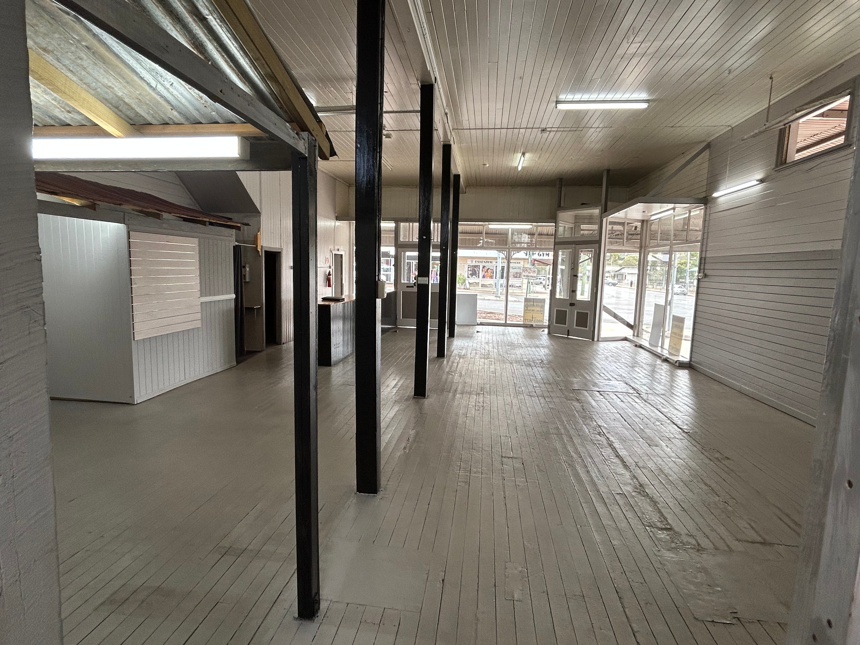 45-47 Drayton Street, Nanango, QLD 4615