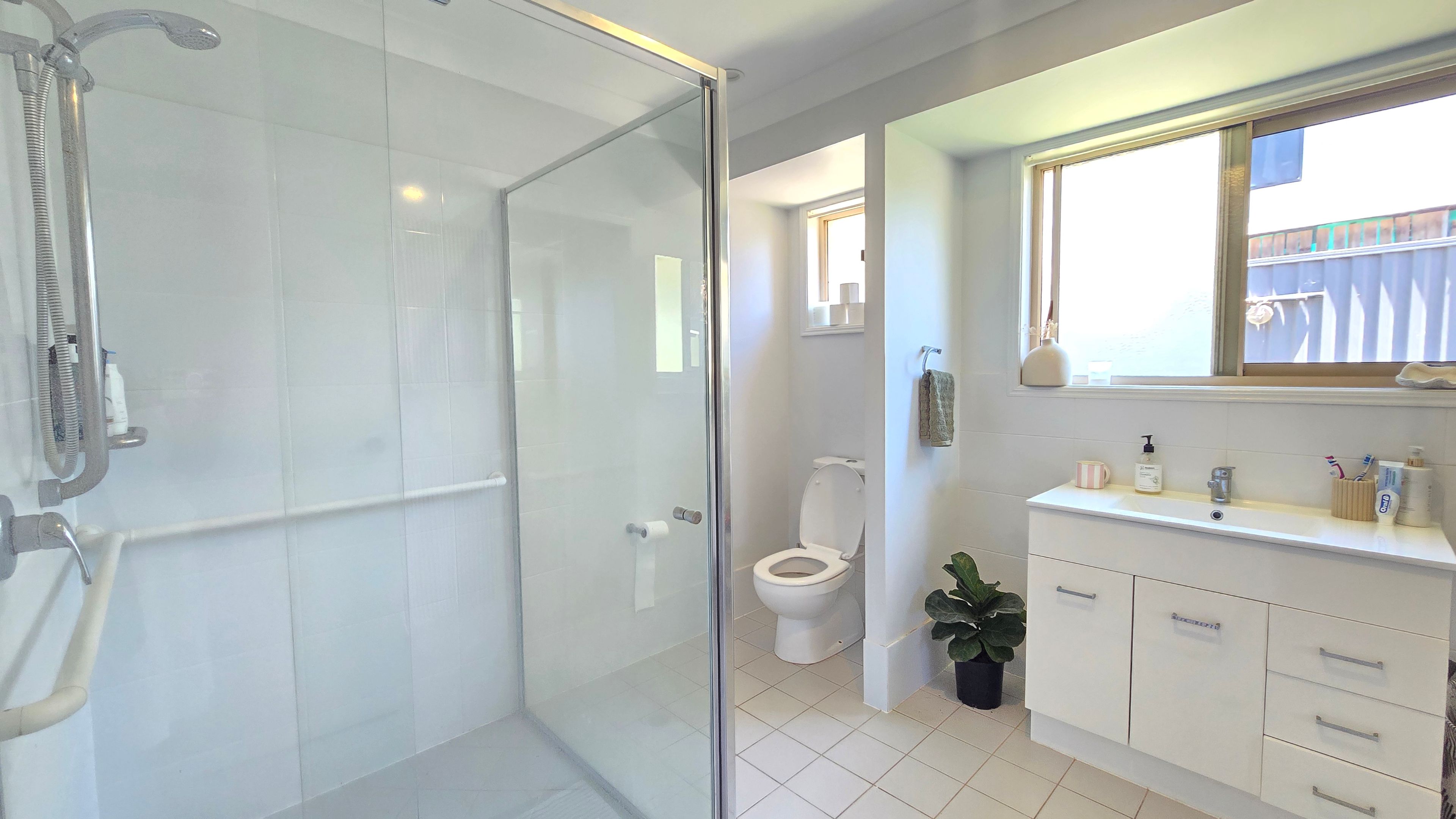 36 Samantha Drive — photo 8 of 16