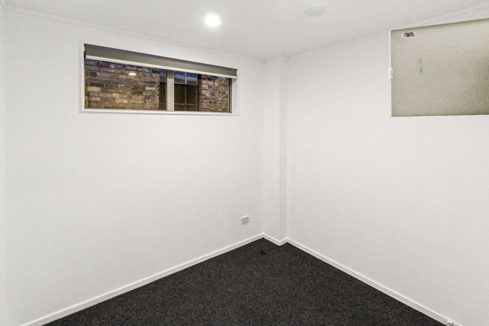 2F/34 Kingston Street photo 5