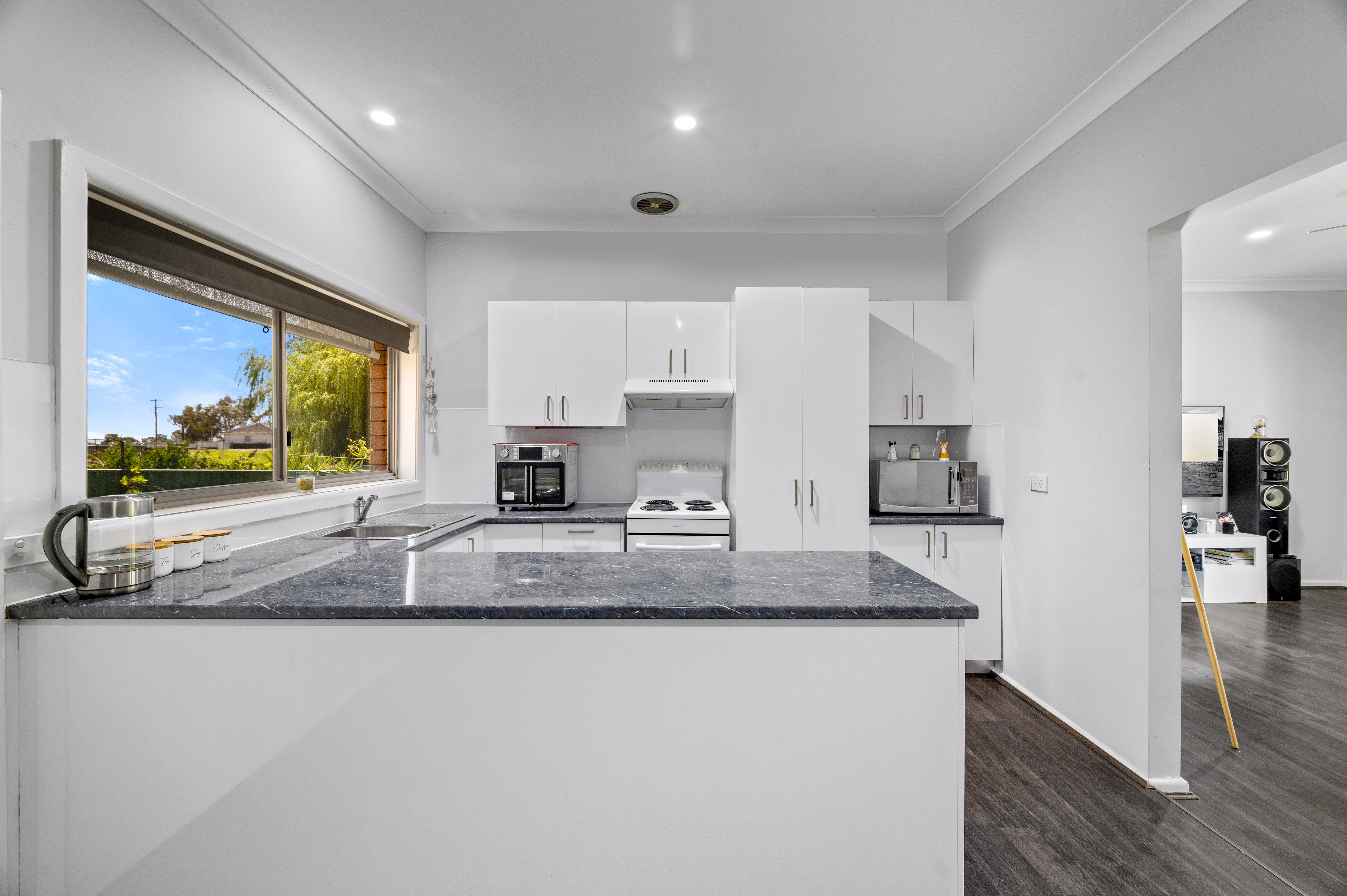 18 Hawkins Avenue, Luddenham, NSW