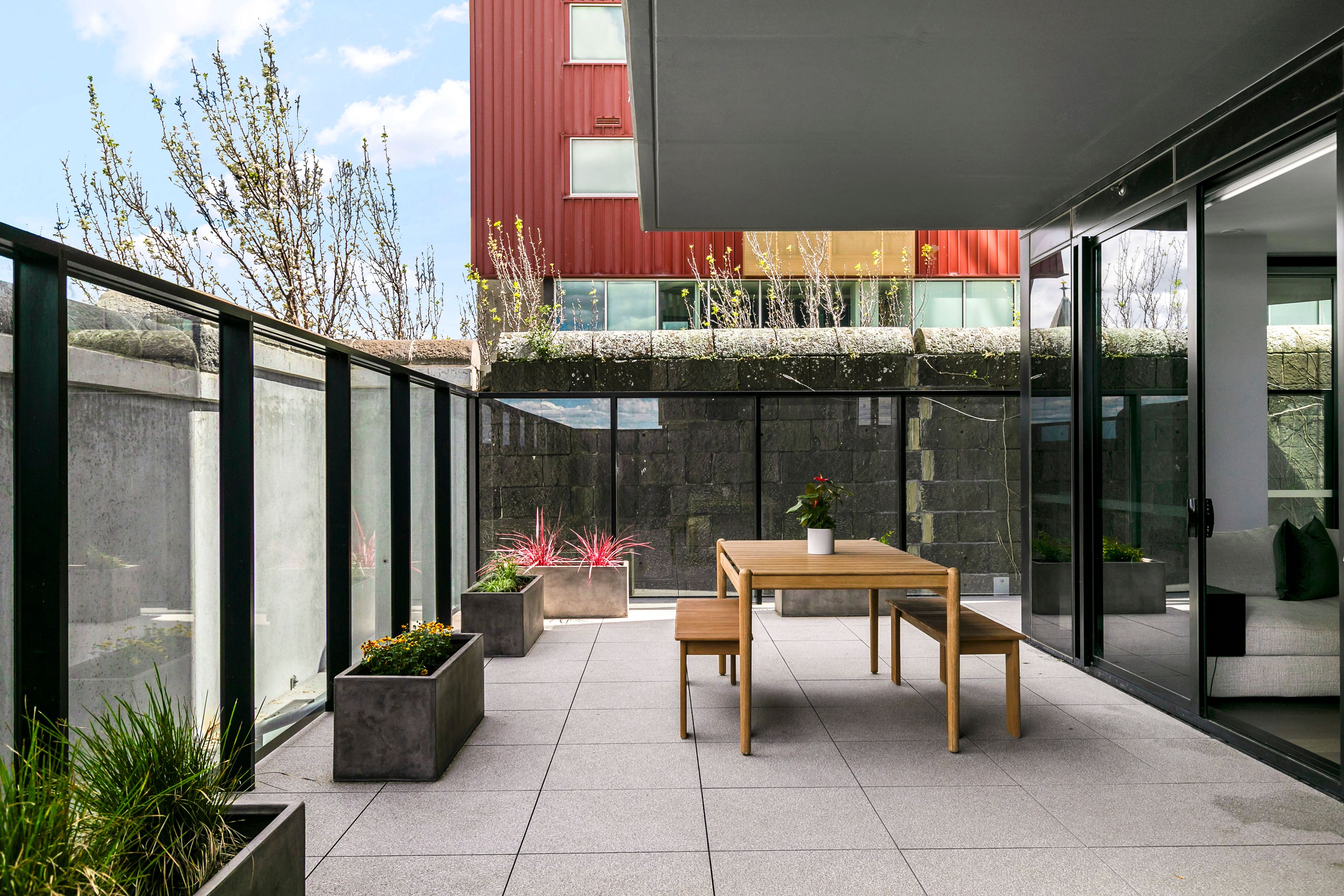 6A/21 Pentridge Boulevard — photo 12 of 16