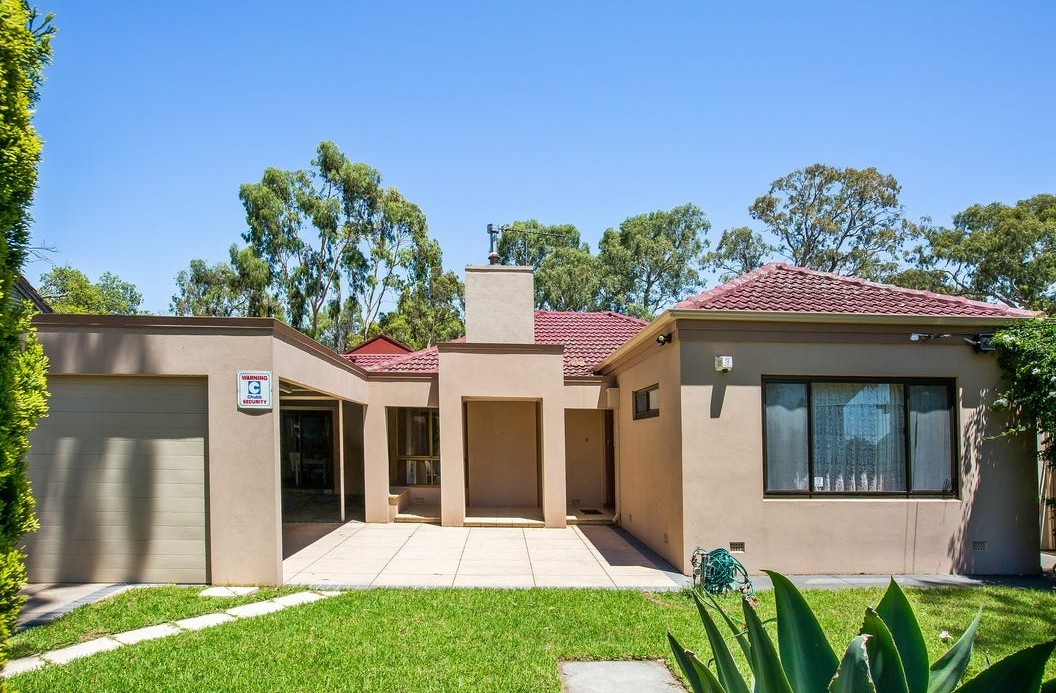 4 Woodforde Road, Magill, SA 5072