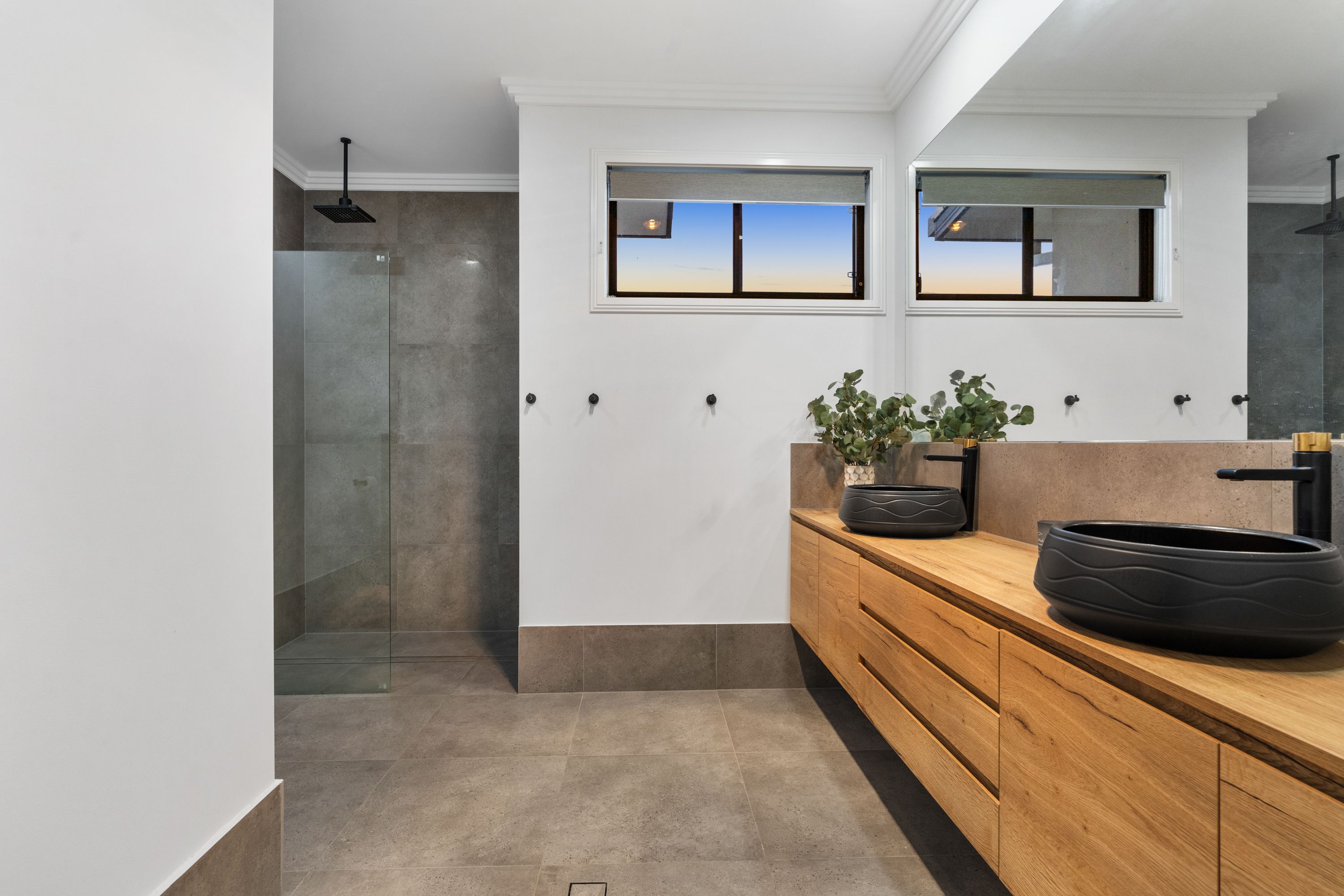 23 Mebbin Street — photo 18 of 30